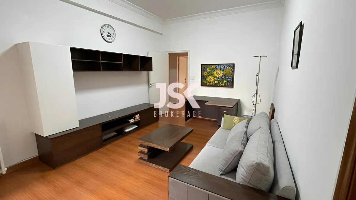 Apartment for Rent in Caree d'or, Achrafieh, Lebanon - 3 bed, 2 bath
