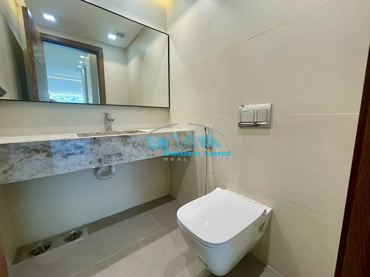 Apartment for Sale in Kfar Hbab