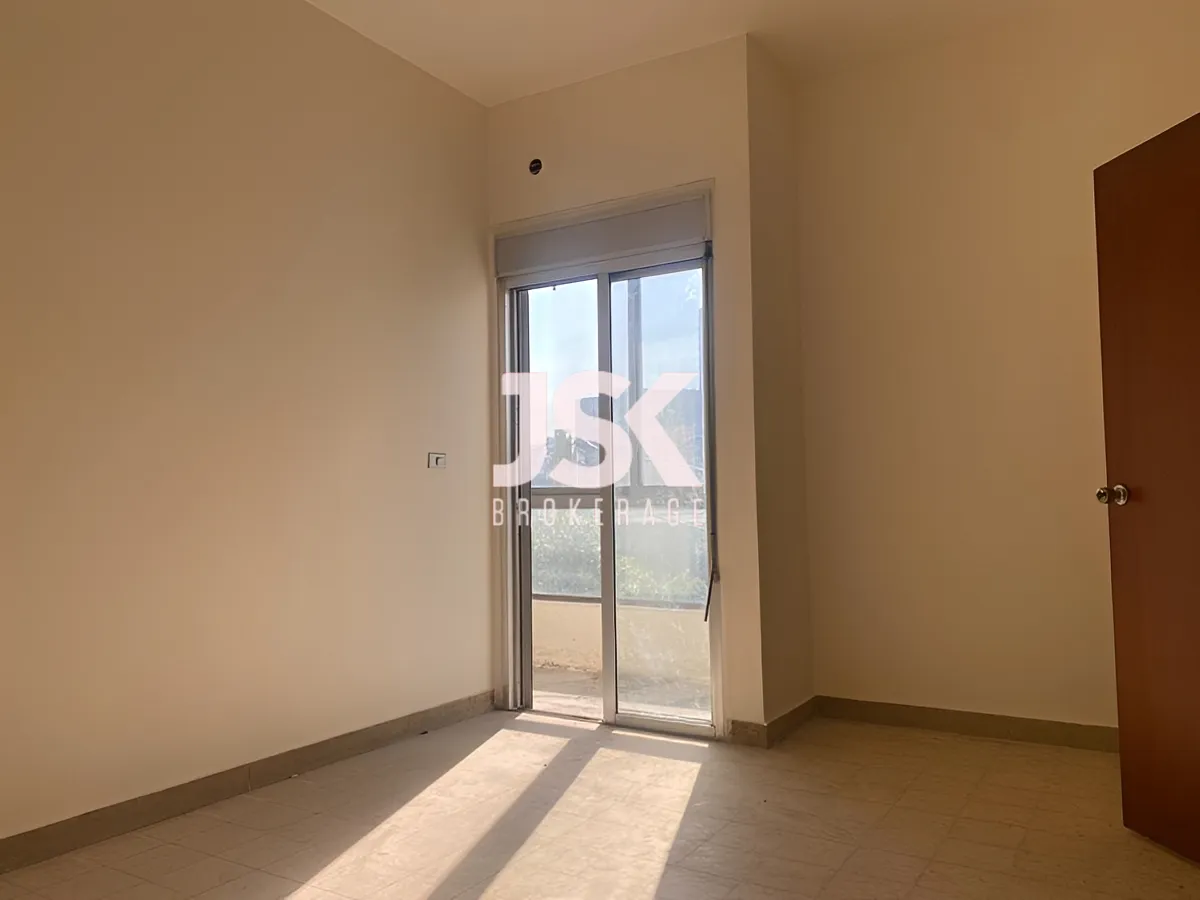 Office for Sale in Baouchriyeh