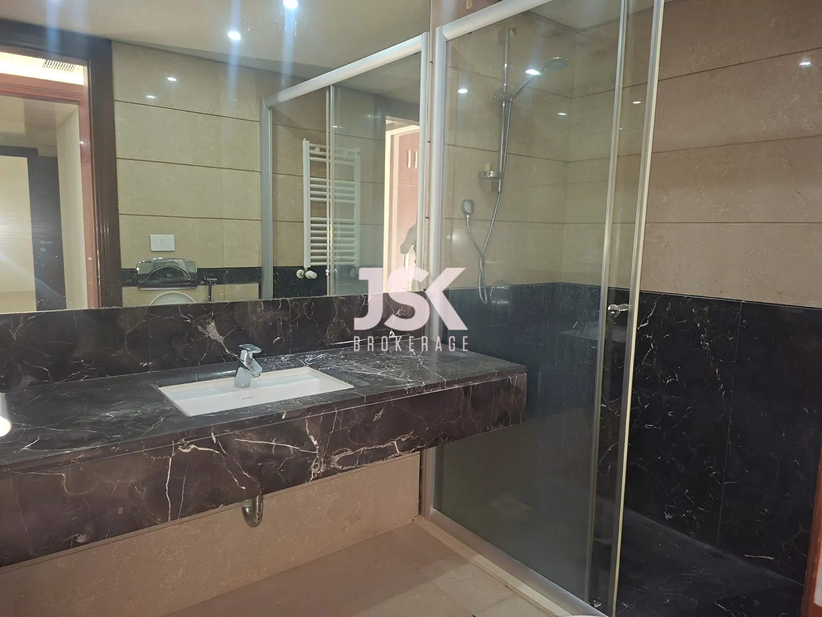 Apartment for Rent in Hamra