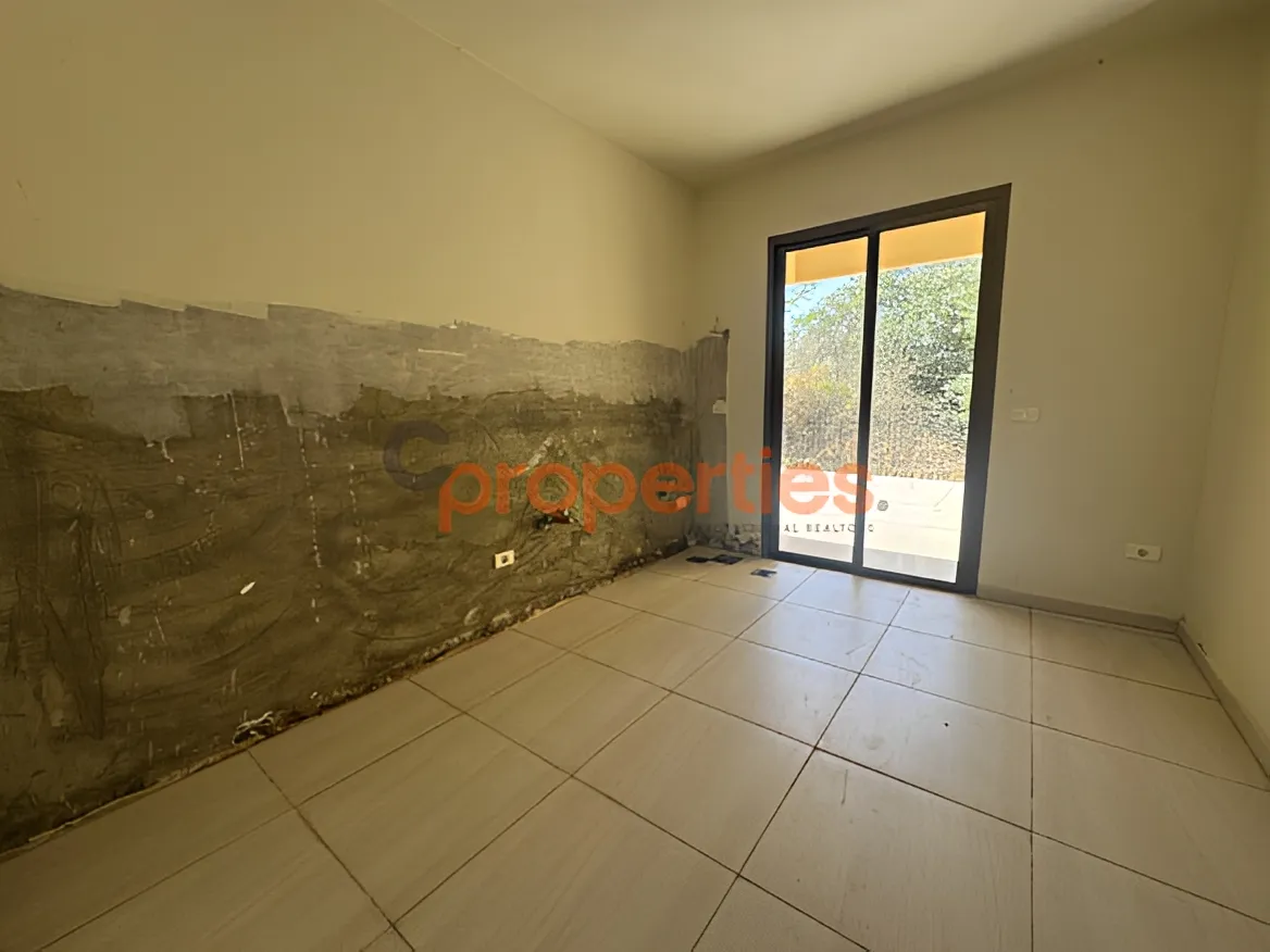 Apartment for Sale in Mazraat Yachoua