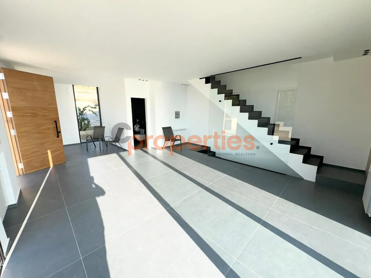 Villa for Sale in Tehoum