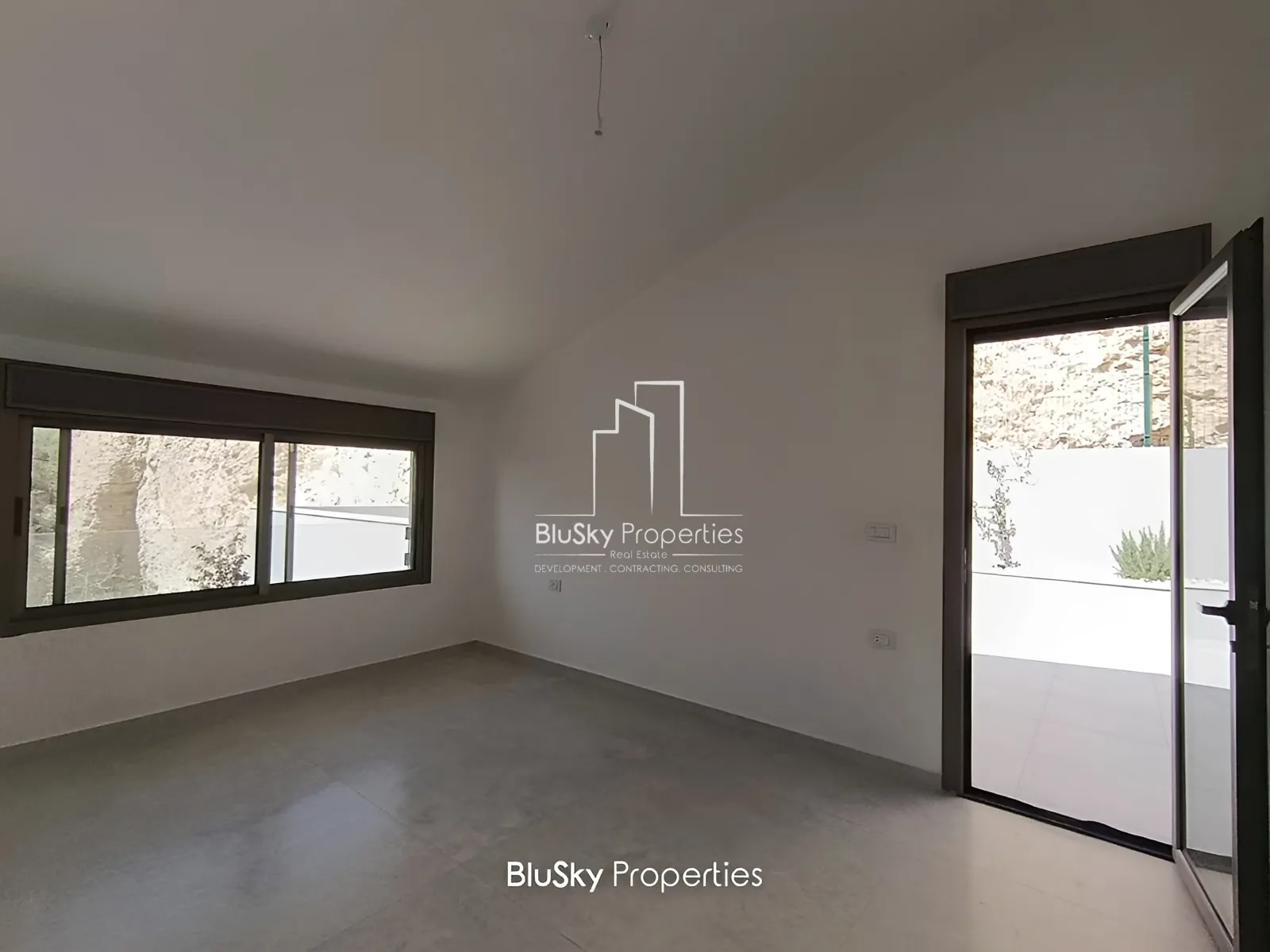 Apartment for Sale in Blat