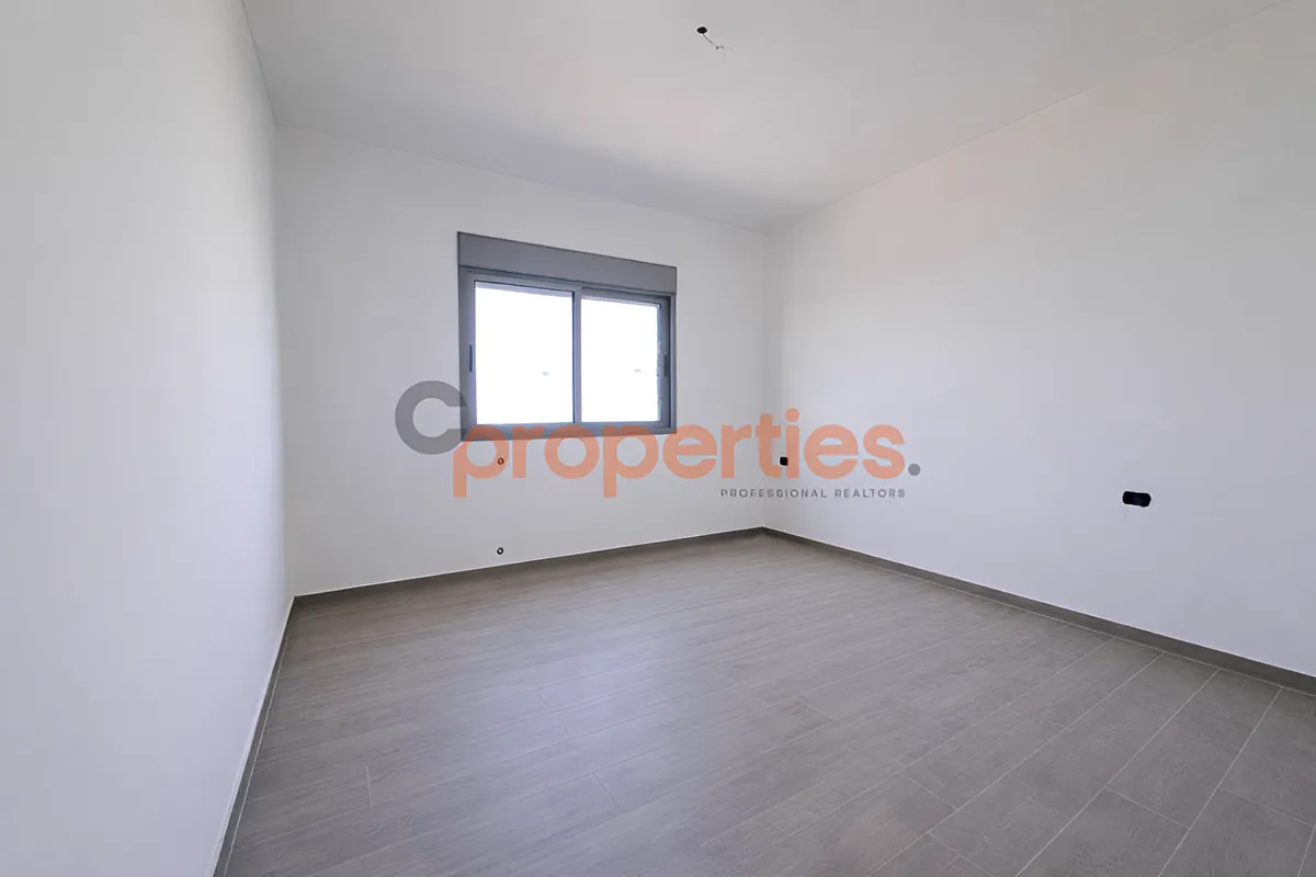 Apartment for Sale in Halat
