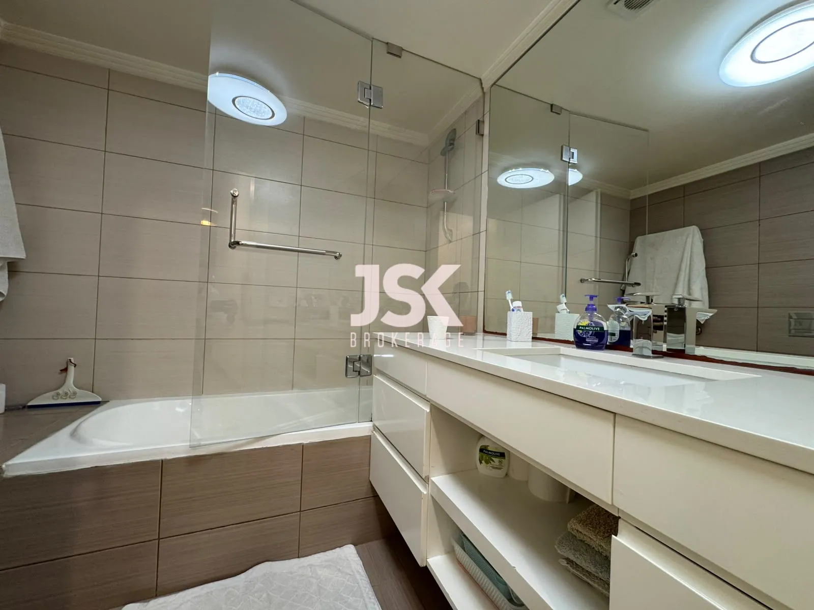 Apartment for Sale in Montiverdi