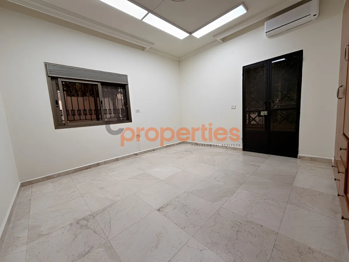 Apartment for Rent in Naqqache