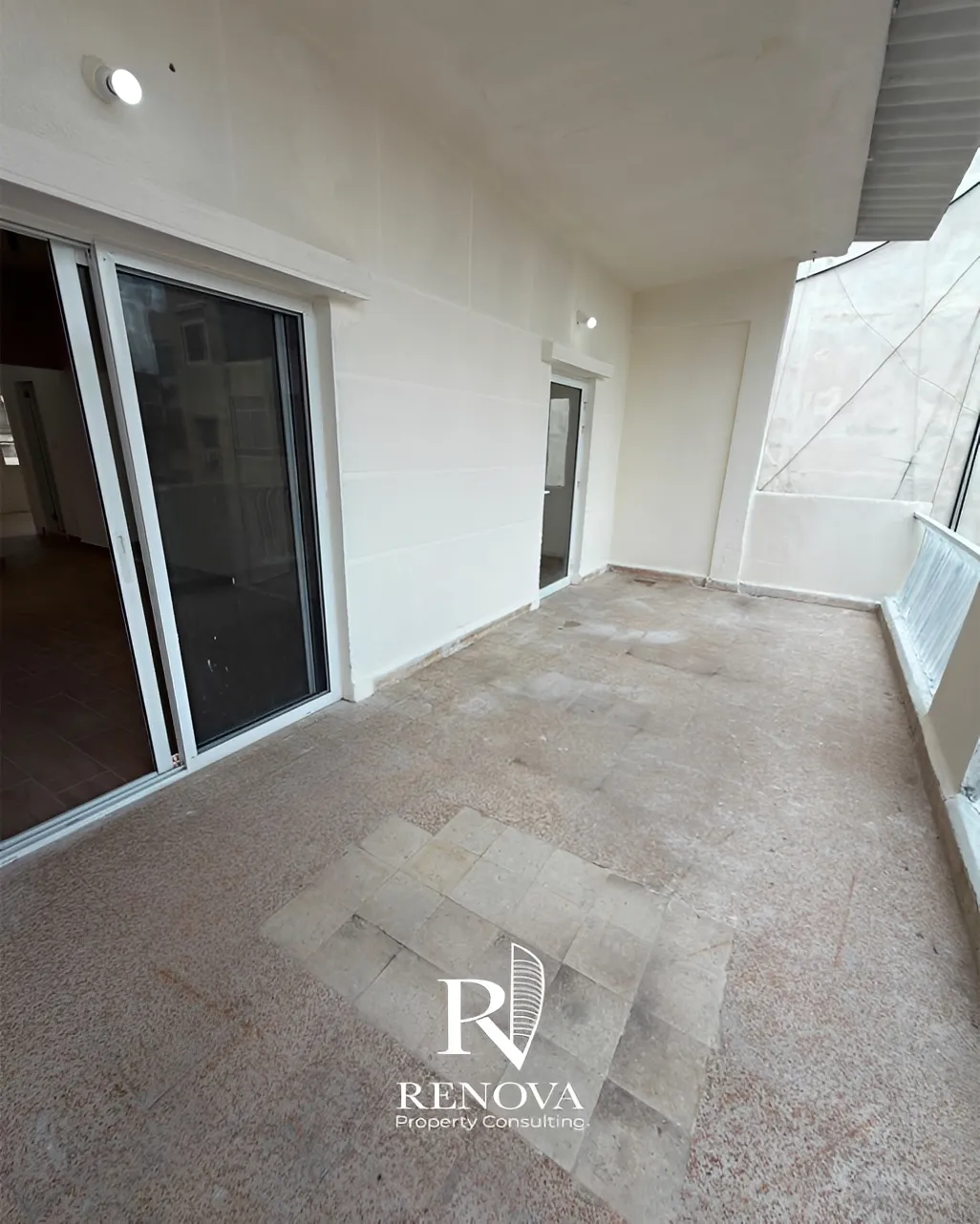 Apartment for sale in Forn El Chebbak