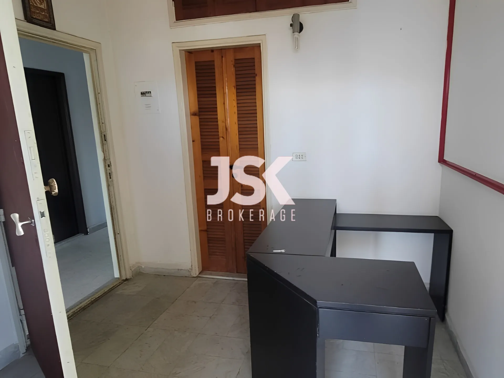 Office for sale in Kaslik
