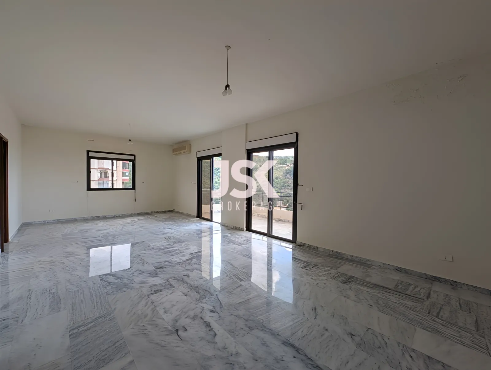 Apartment for Sale in Bsaba - 3 bed, 3 bath