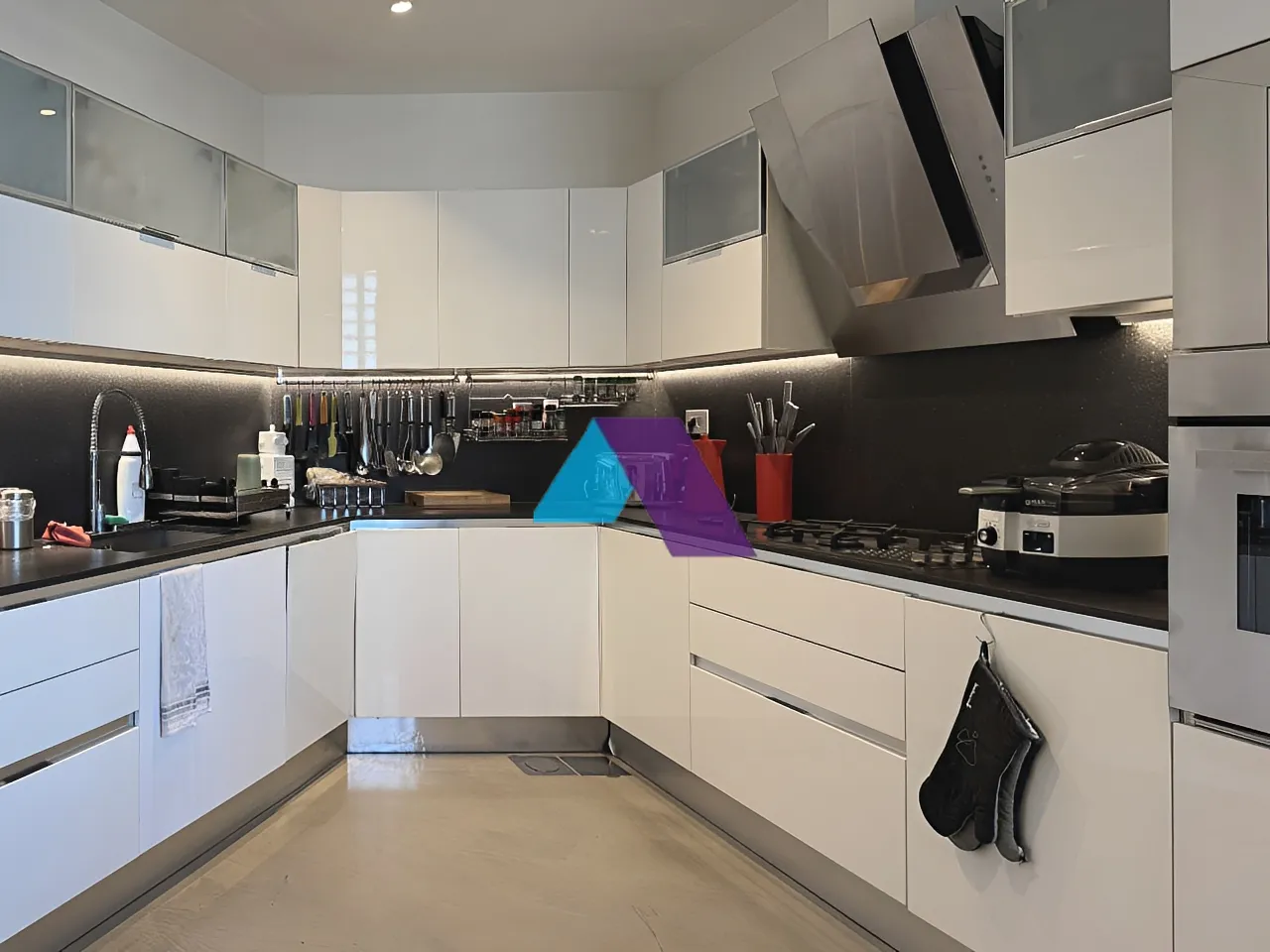 Apartment for Sale in Rihaniyye