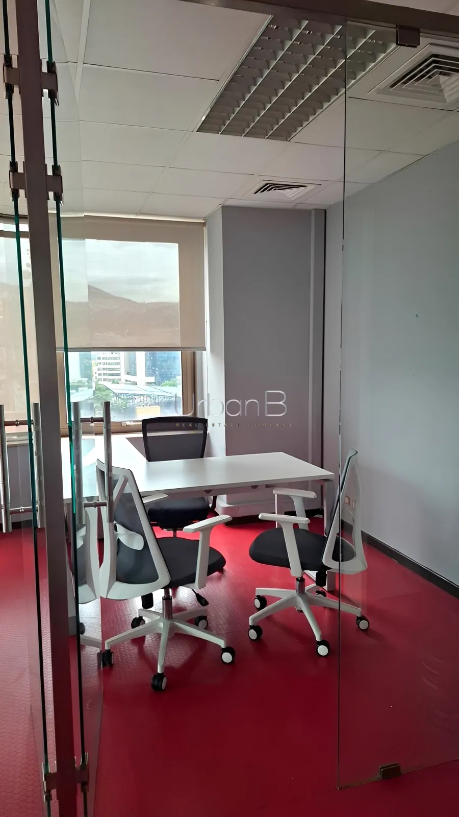 Office for rent in Sin el fil, lebanon