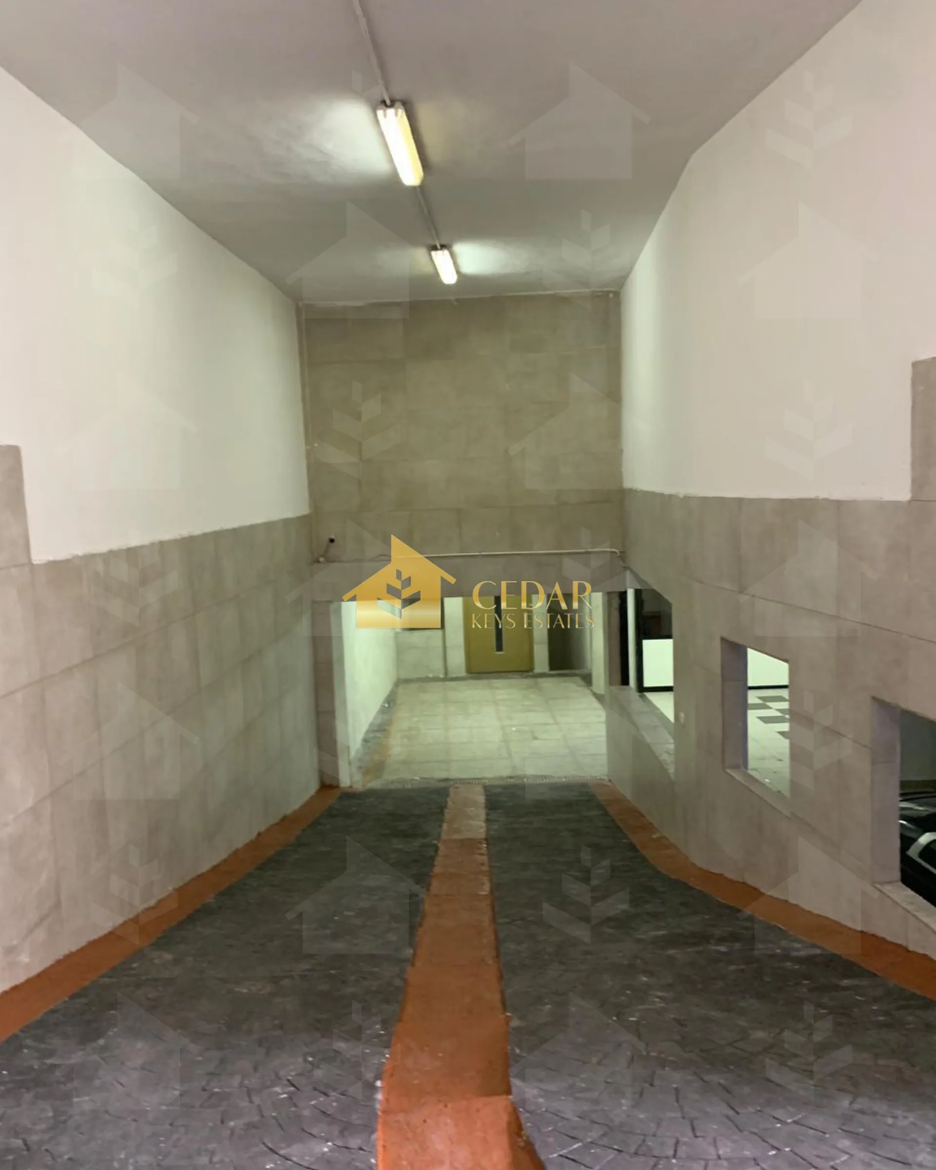 Warehouse for sale in Raoucheh, Beirut, Lebanon