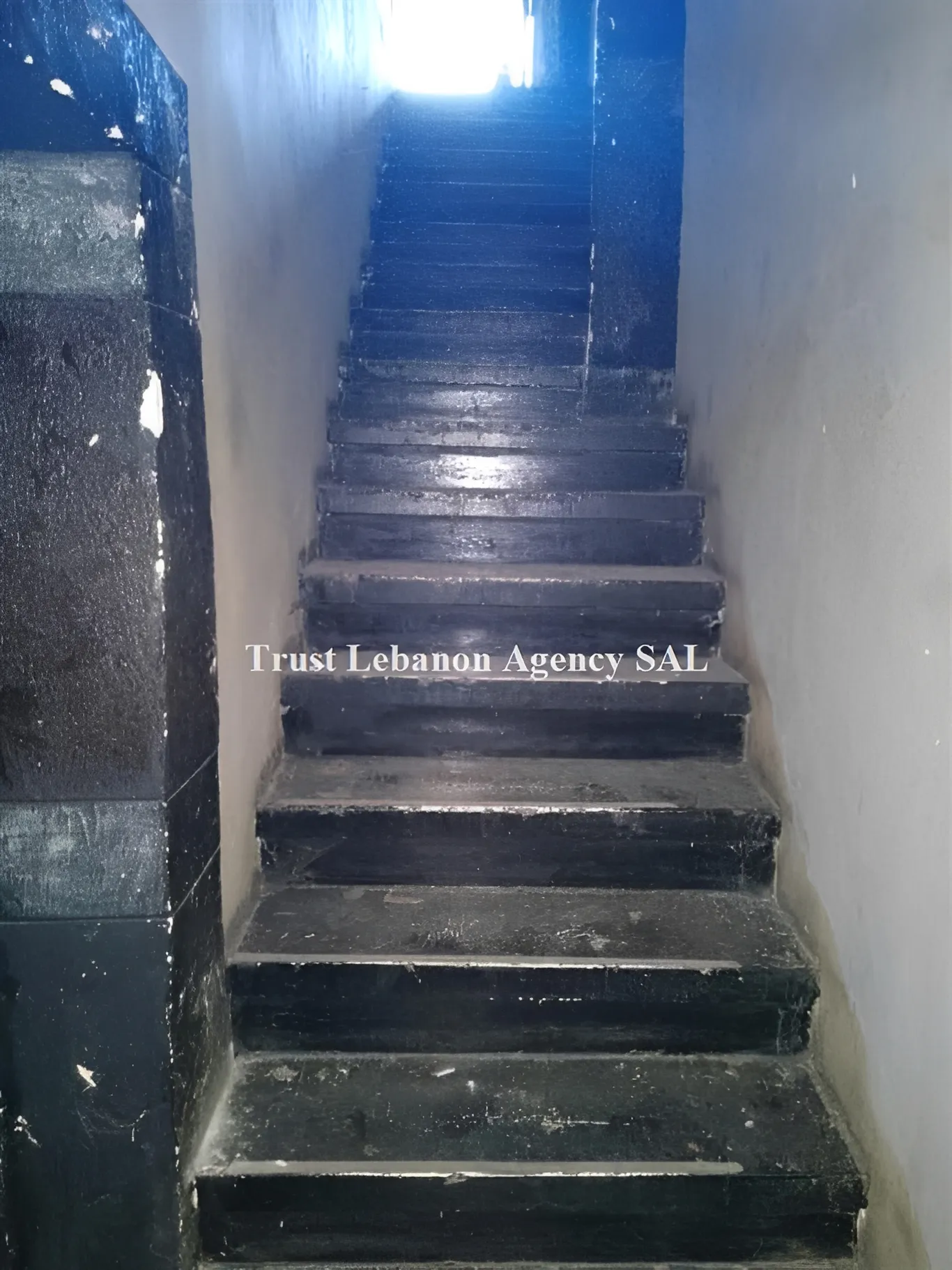 Commercial Property For Rent in Metn, Jdeideh