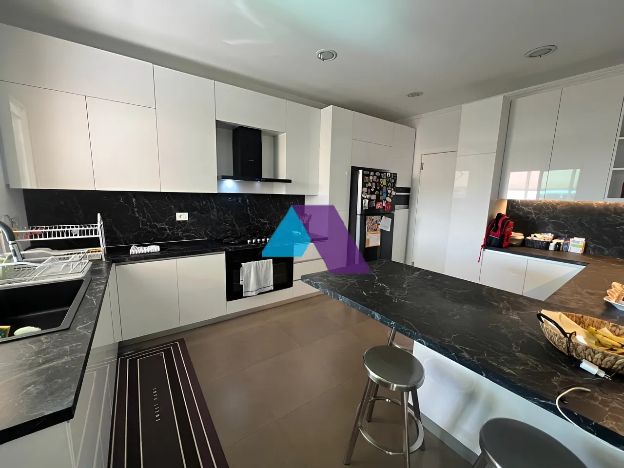 Apartment for Sale in Ain Saadeh