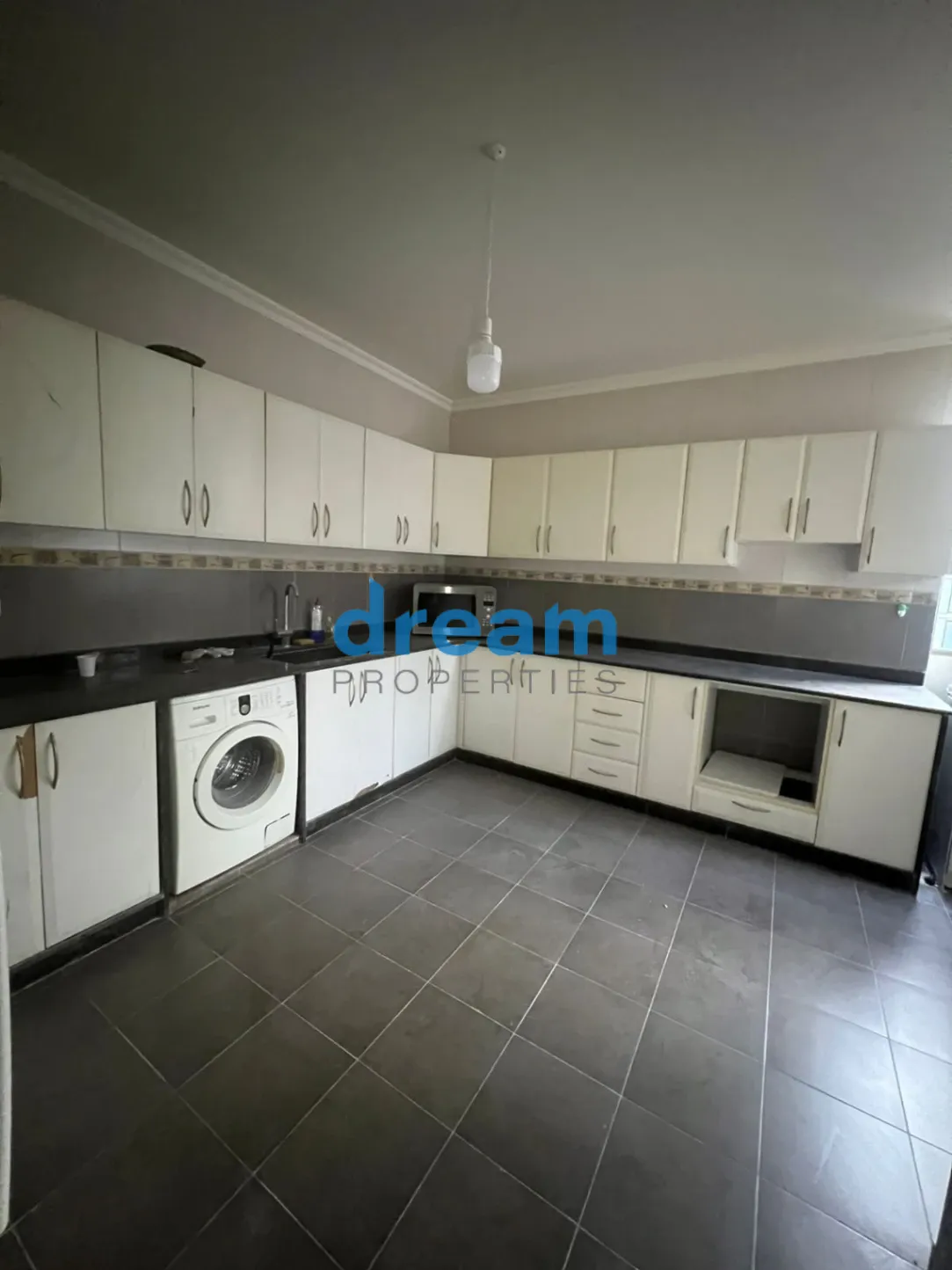 Apartment for rent in Achrafieh, Beirut, Lebanon