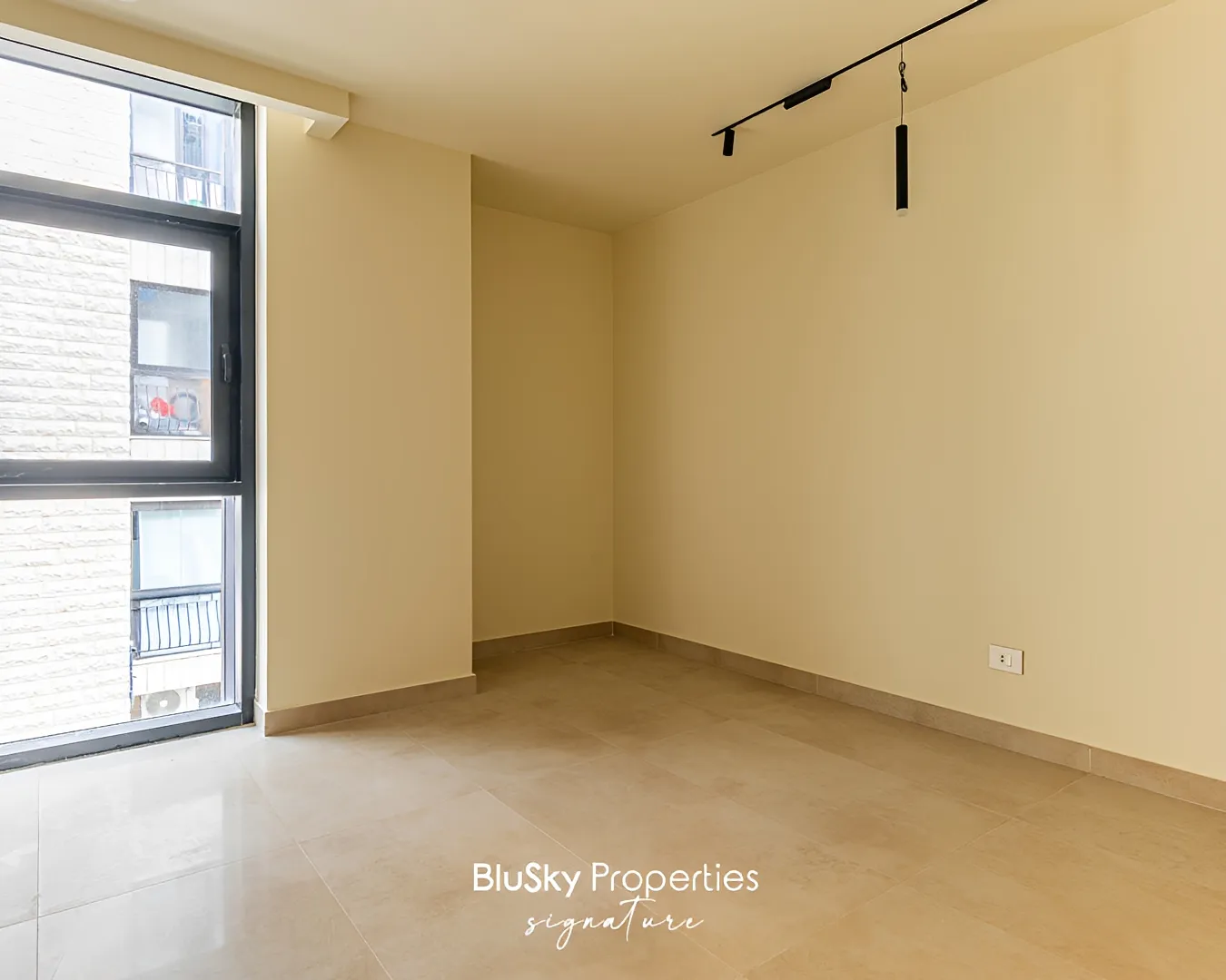 Apartment for sale in Monteverde main street، moutazah, lebanon