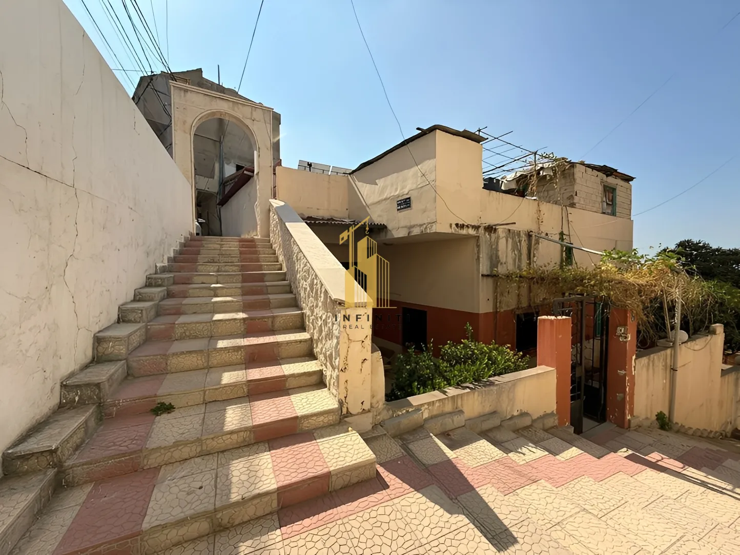 House for Sale in Chouaifet El Aamroussieh, Lebanon