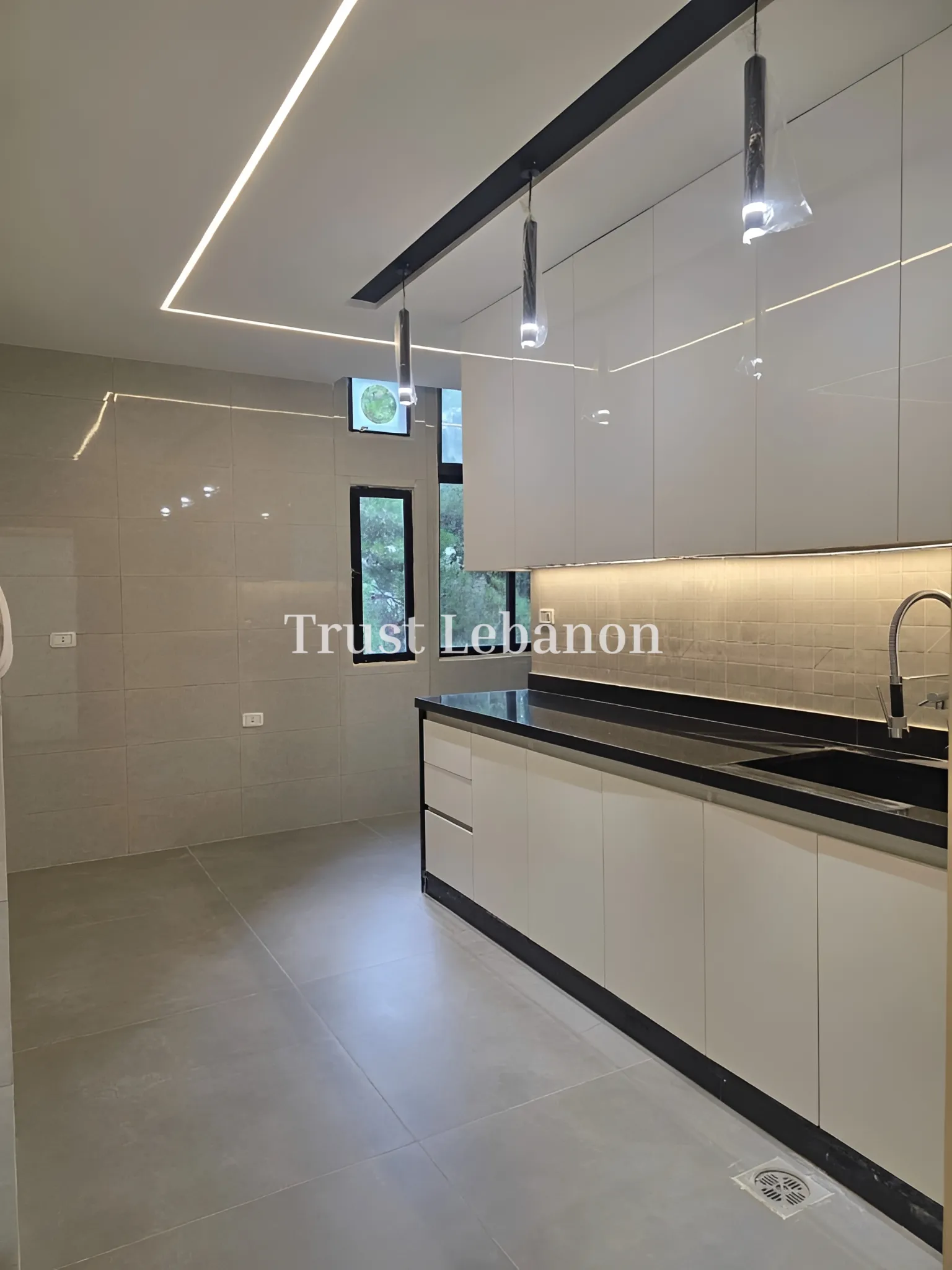 Apartment for sale in Bchamoun