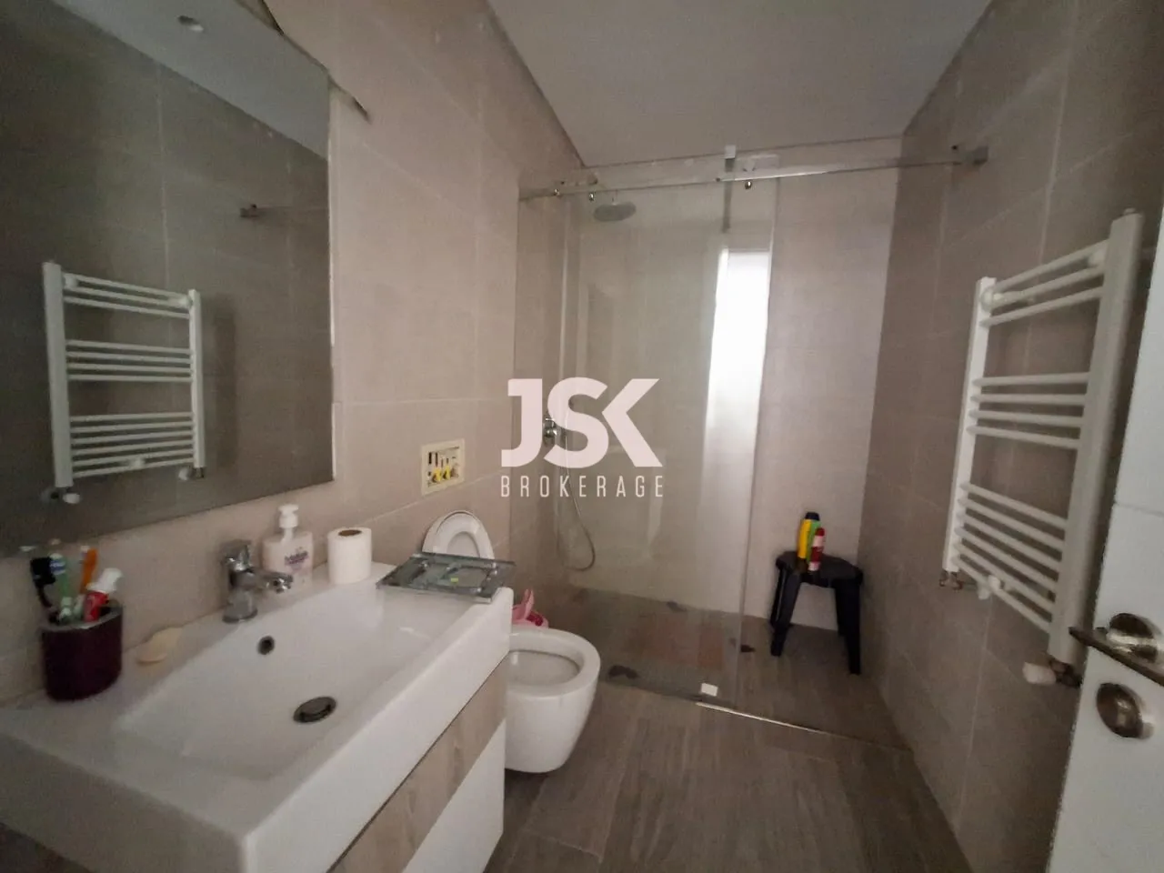Apartment for Sale in Adma w Dafnah
