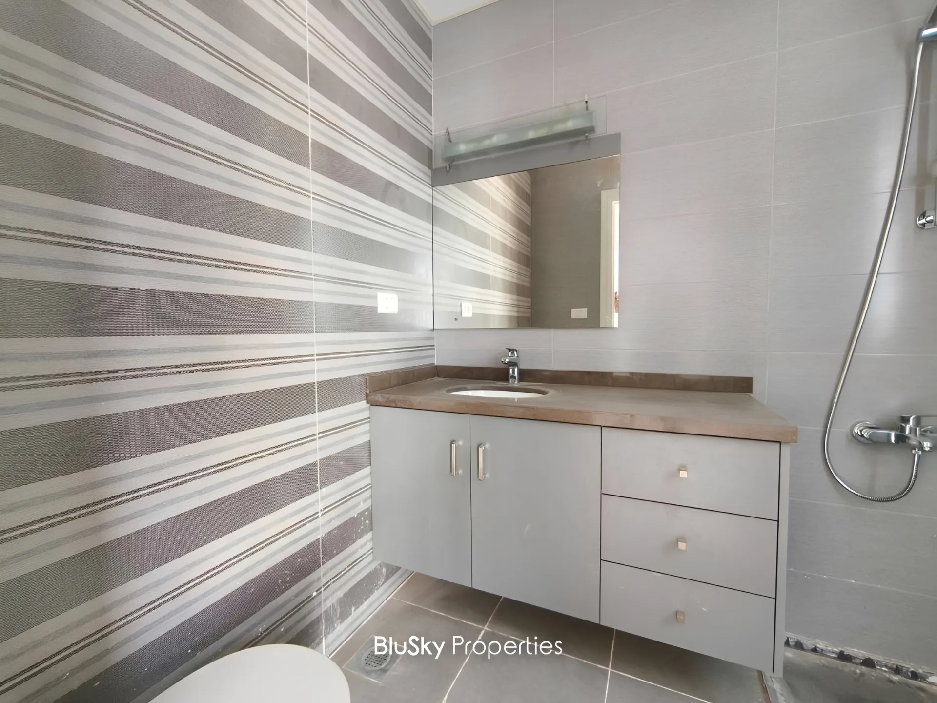 Apartment for sale in Sahel aalma, lebanon