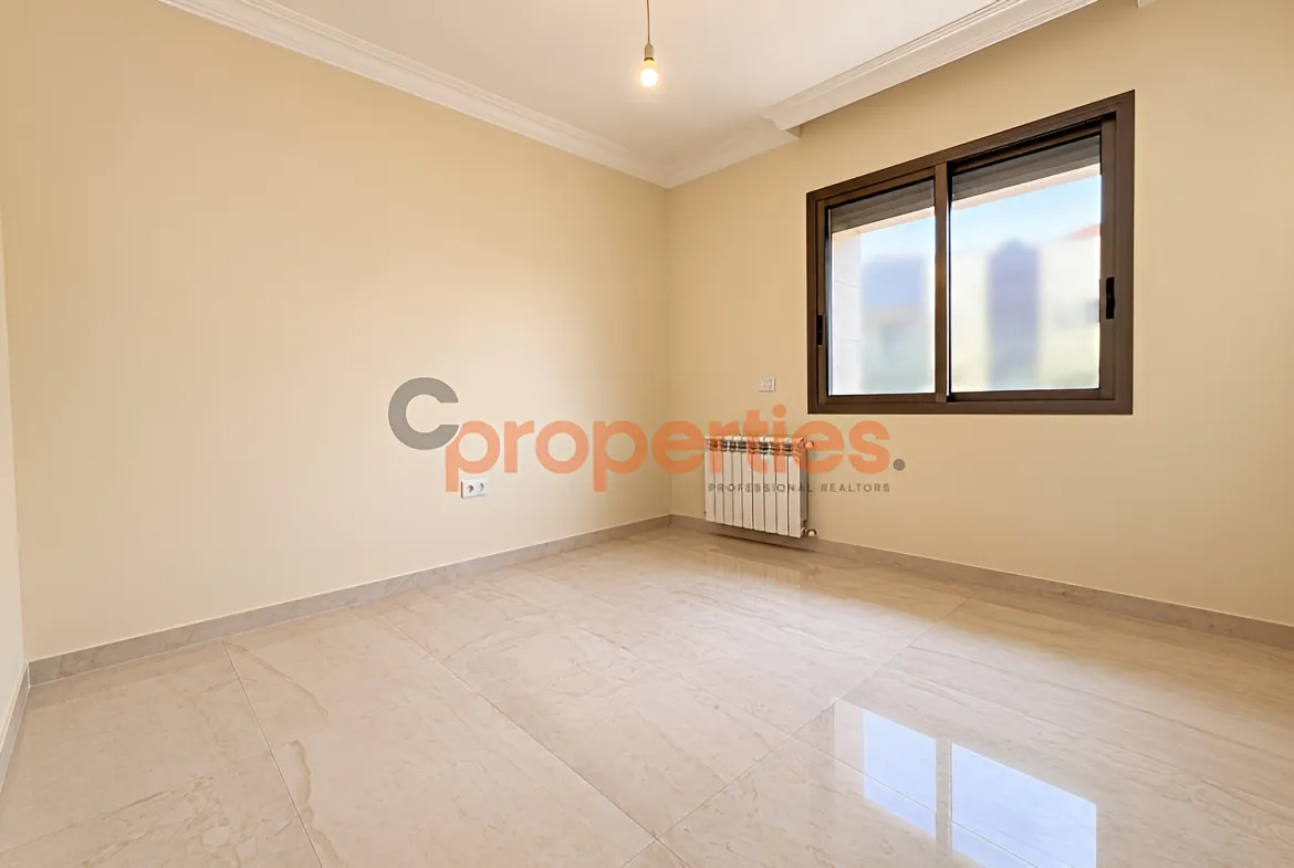 Apartment for Sale in Ain Aar