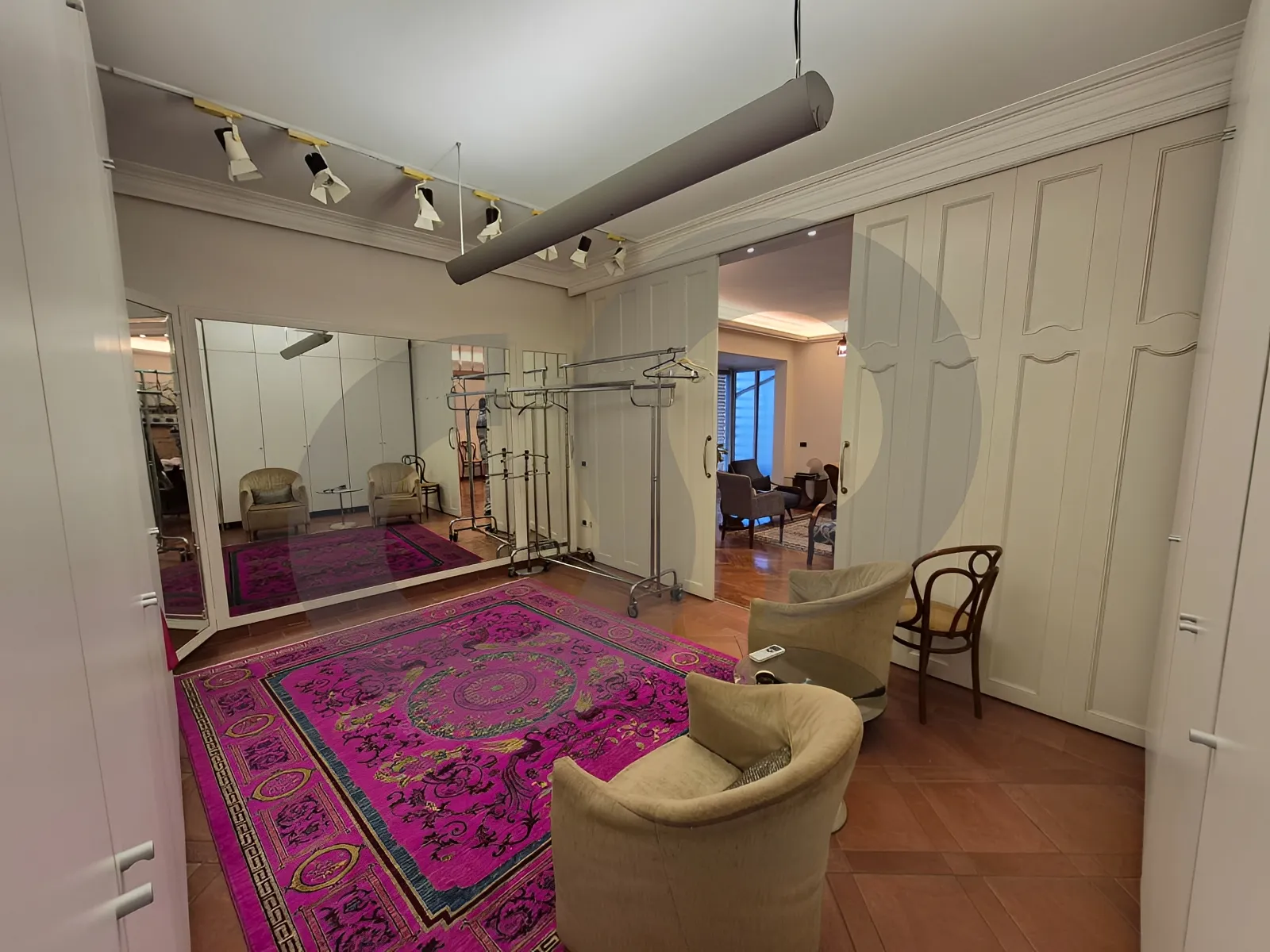 Apartment for Sale in Ain Al Tineh