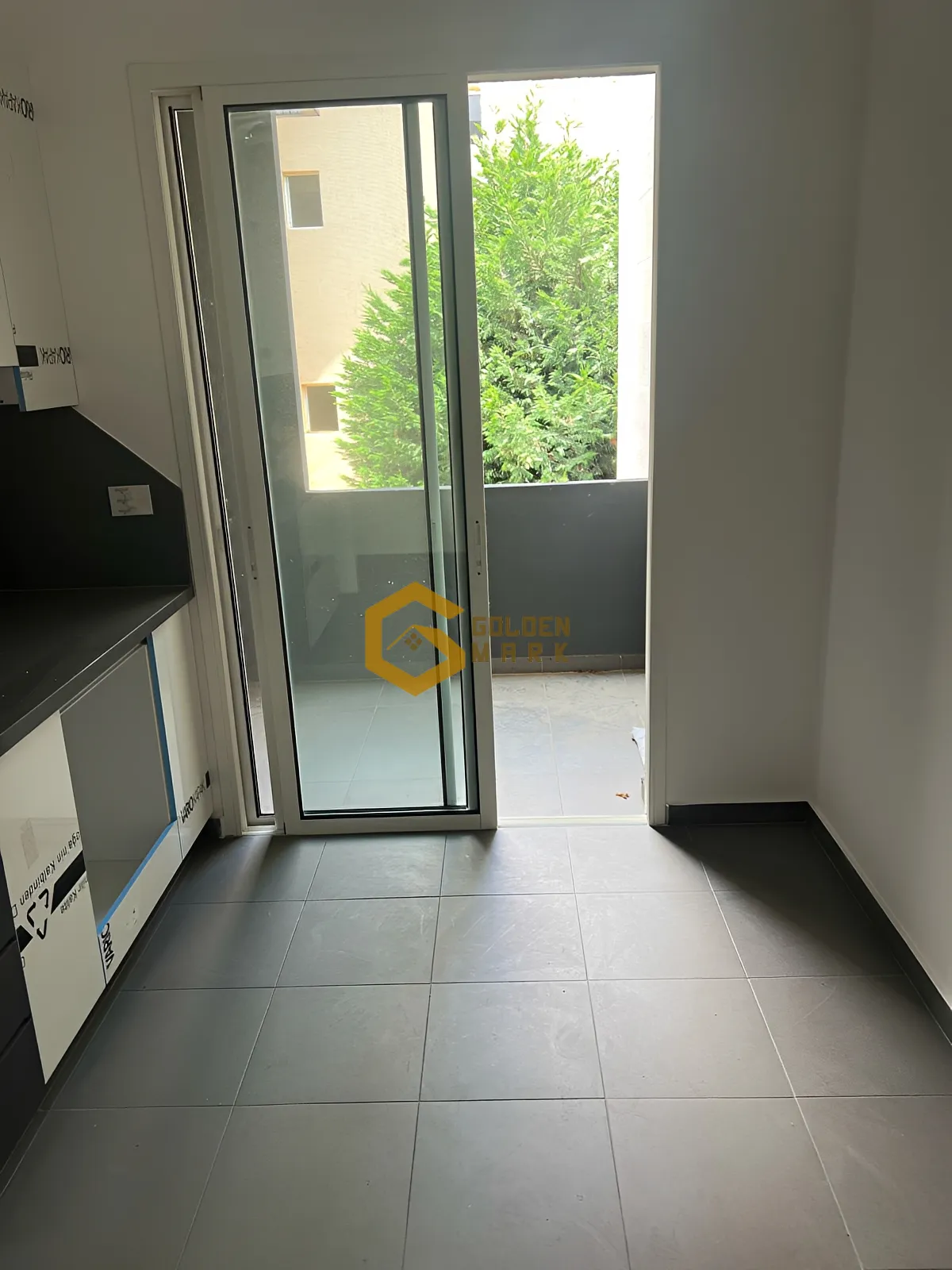 Apartment for Sale in Edde