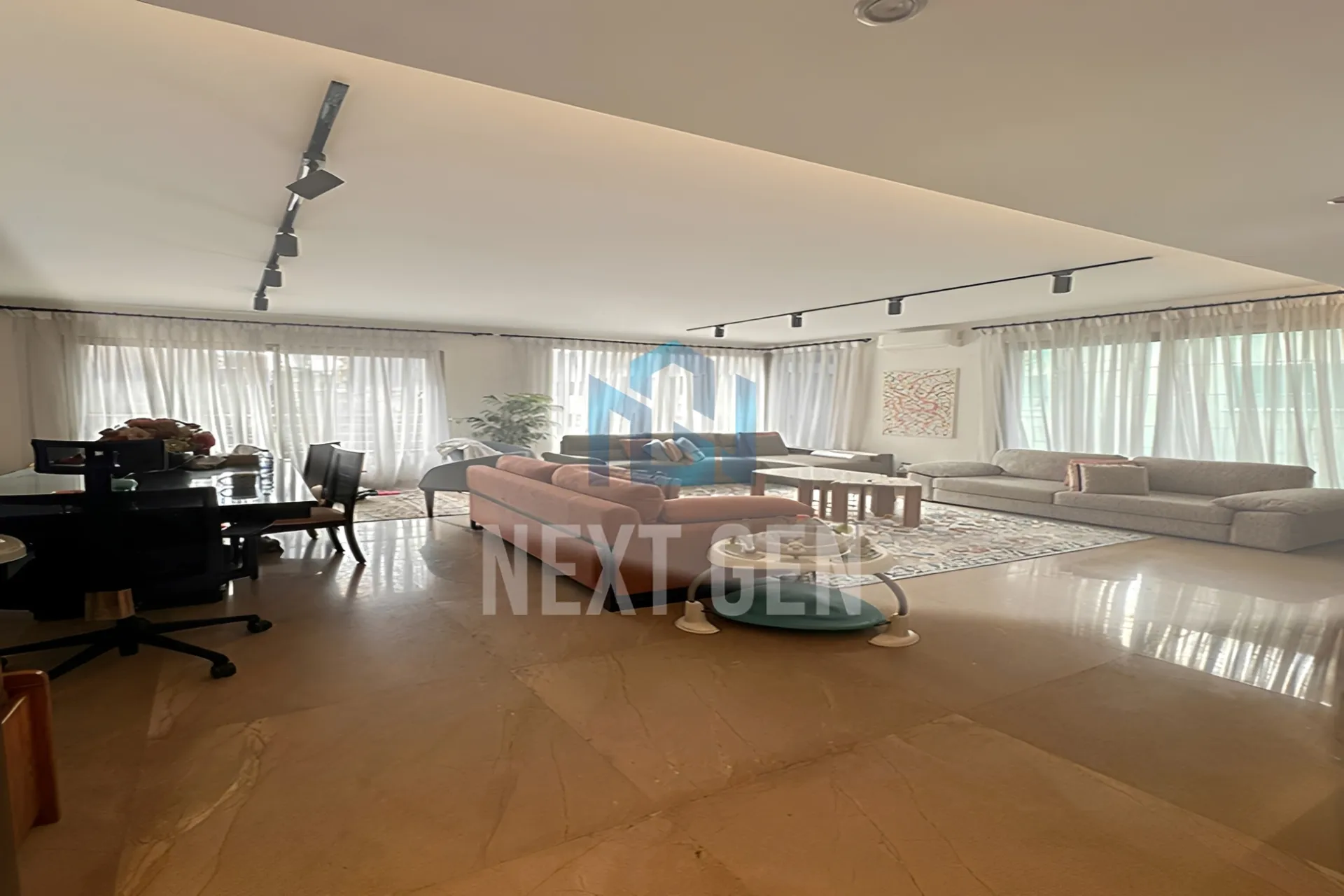 Apartment for sale in Sanayeh, Beirut, Lebanon