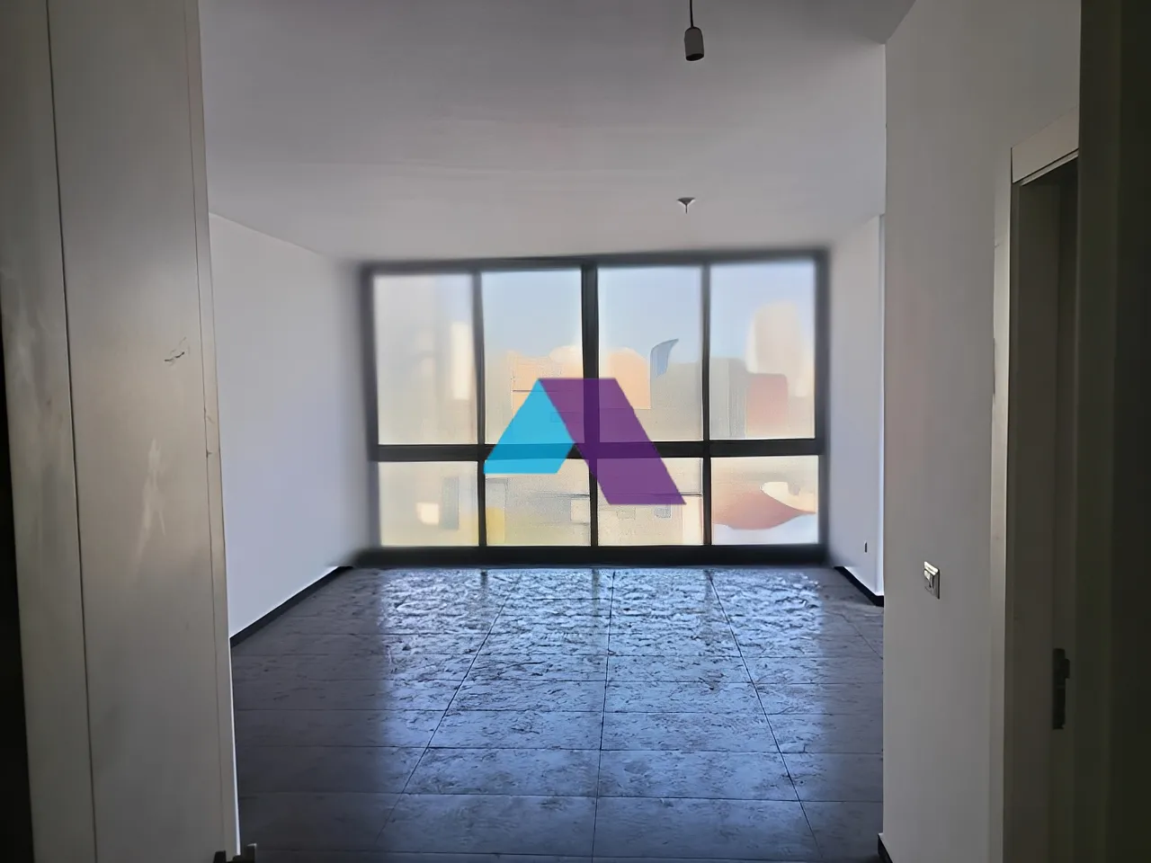 Office for Sale in Ain el remmeneh, baabda