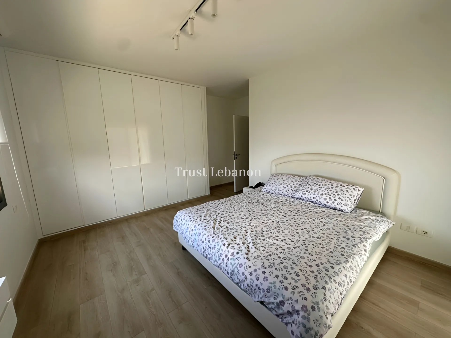 Apartment for sale in Dahr El Souane, Lebanon