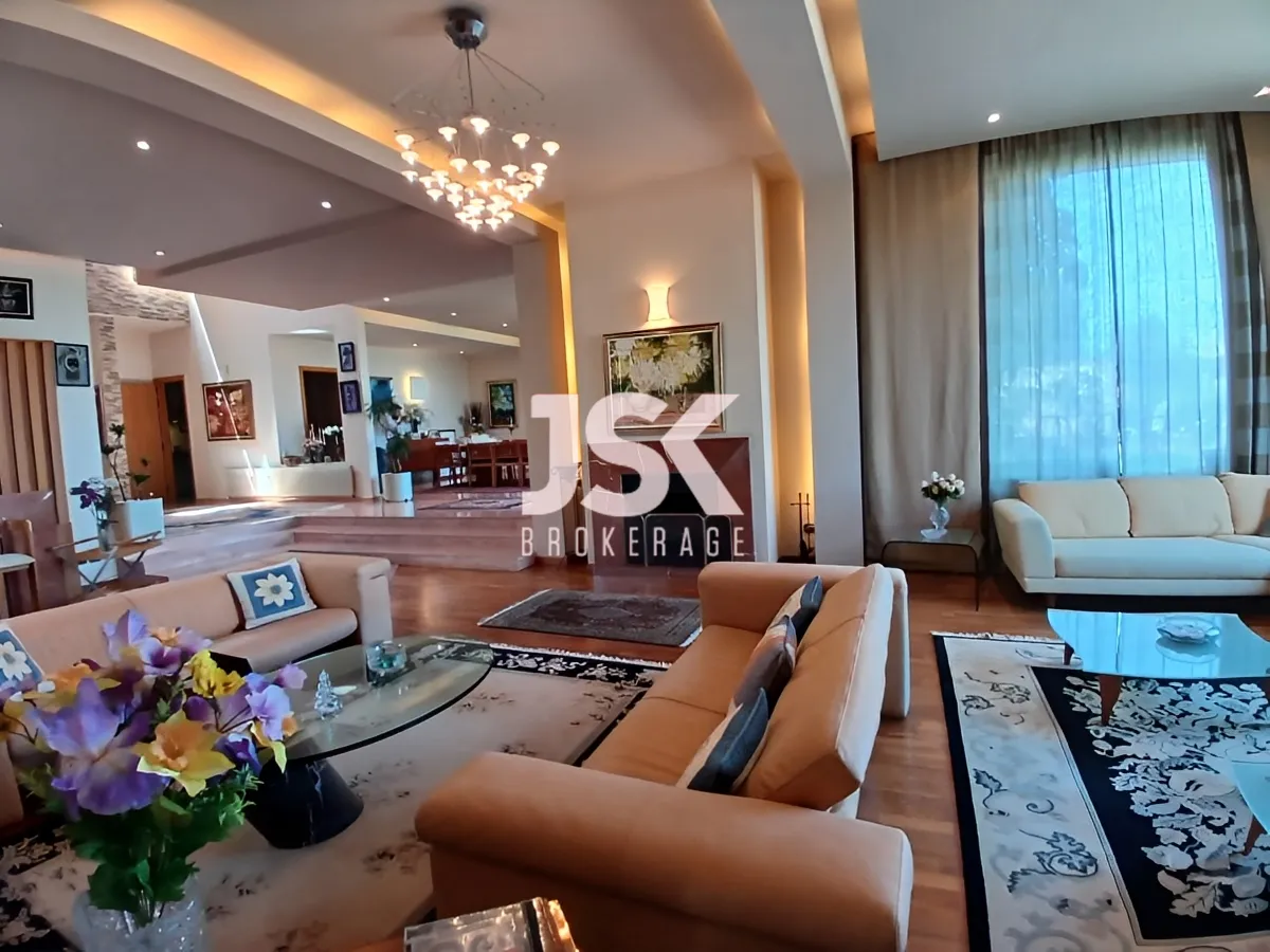 Villa for Sale in Ain Aar, Lebanon