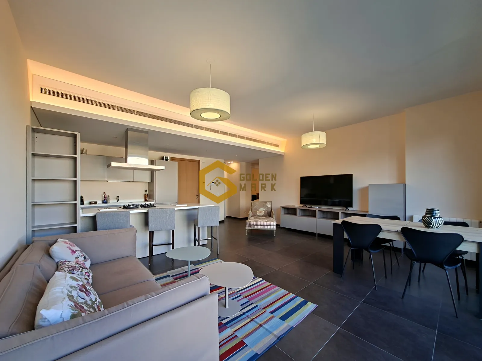 Apartment for Rent in Achrafieh, Beirut - 2 bed, 3 bath