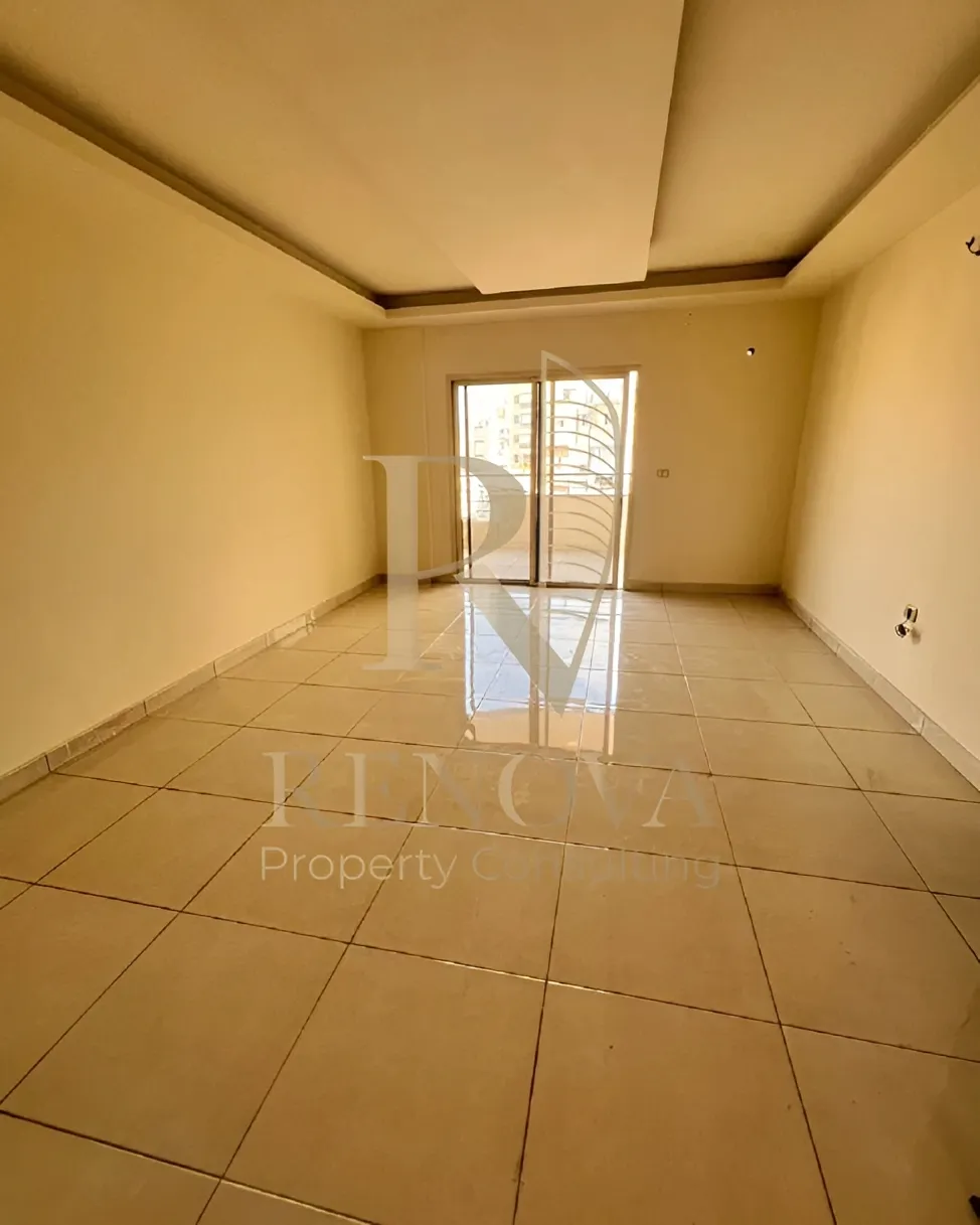 Building for sale in Sin El Fil, Lebanon