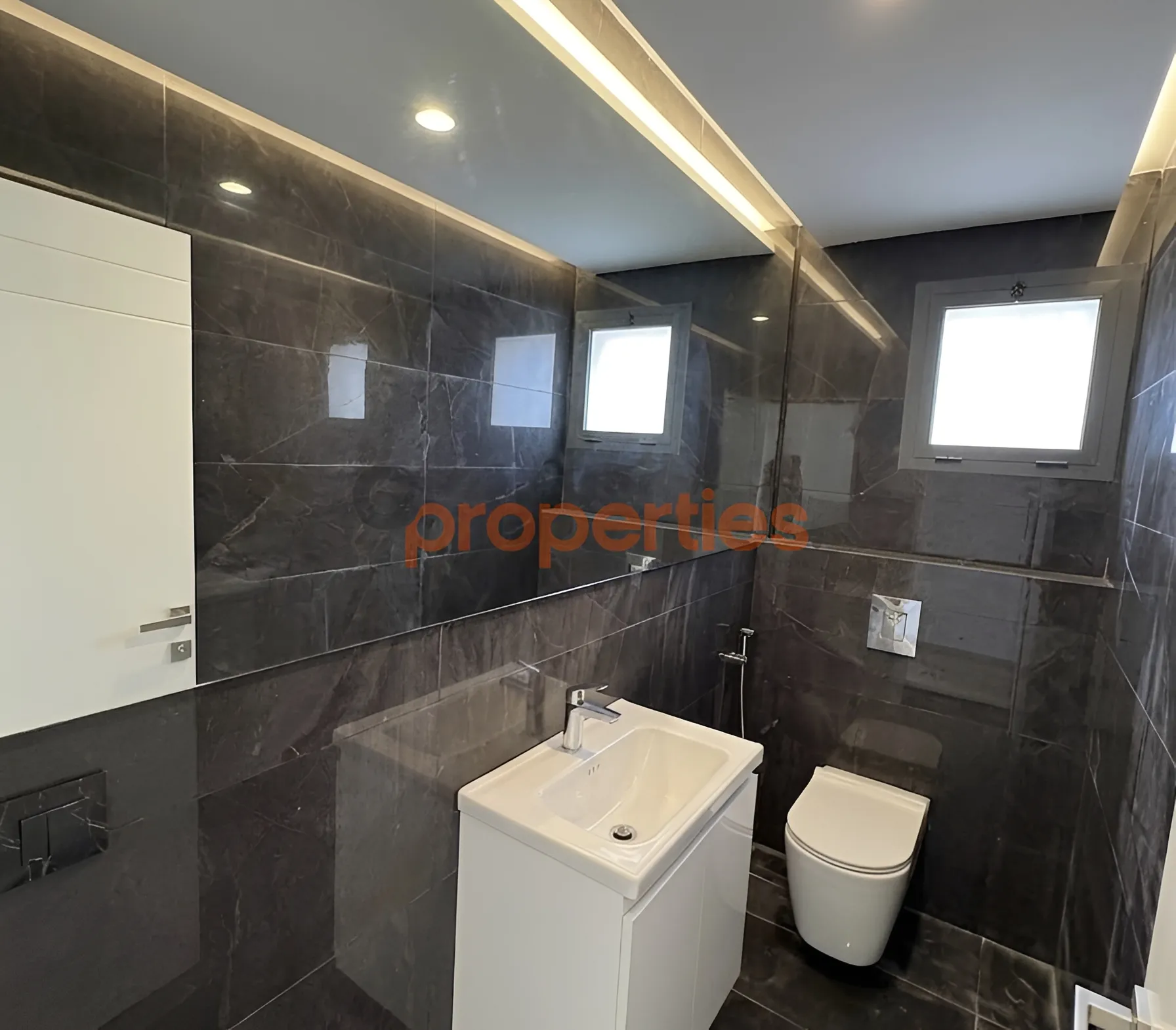 House for Sale in Chabtine