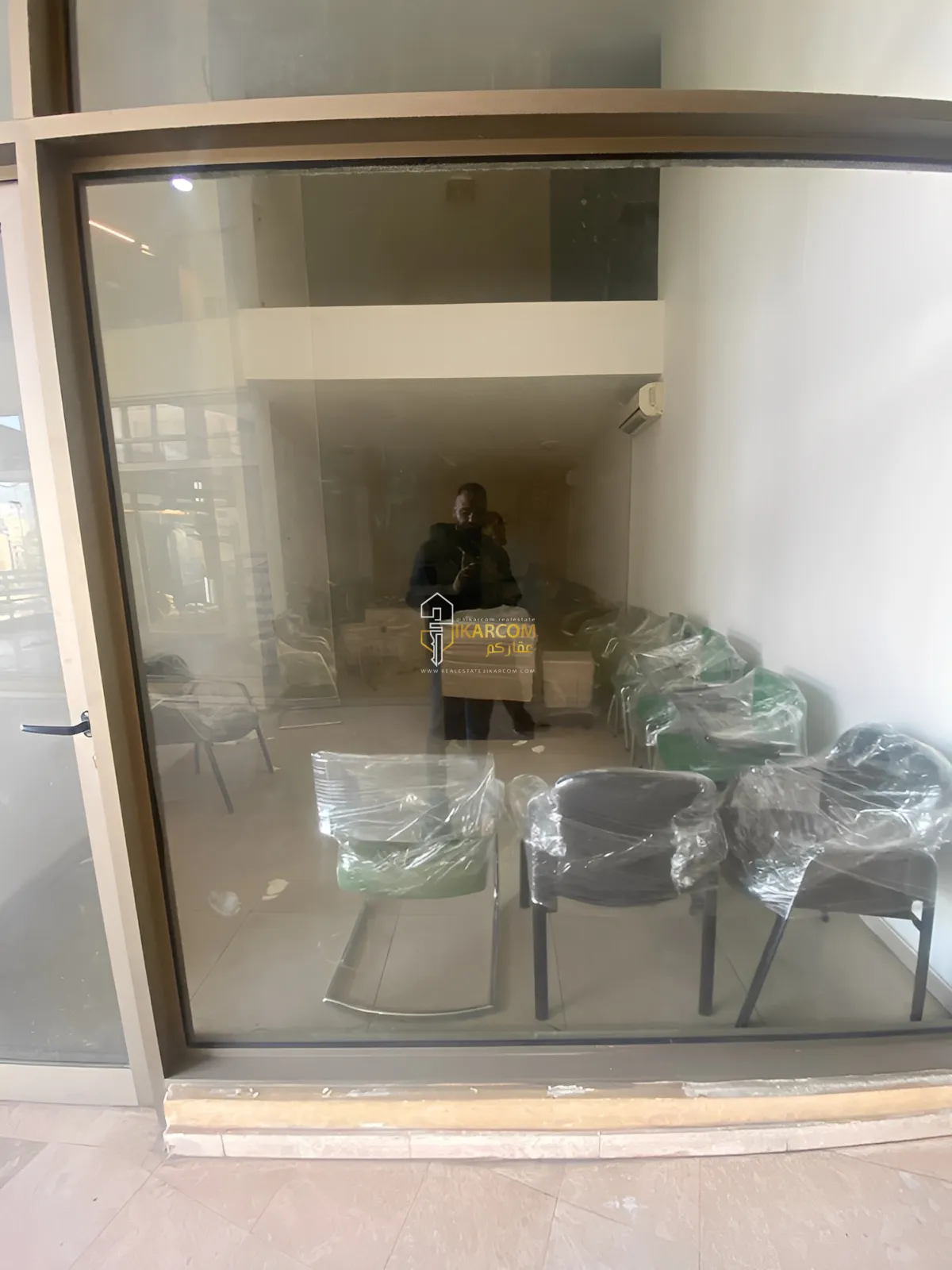 Shop for sale in Hazmieh