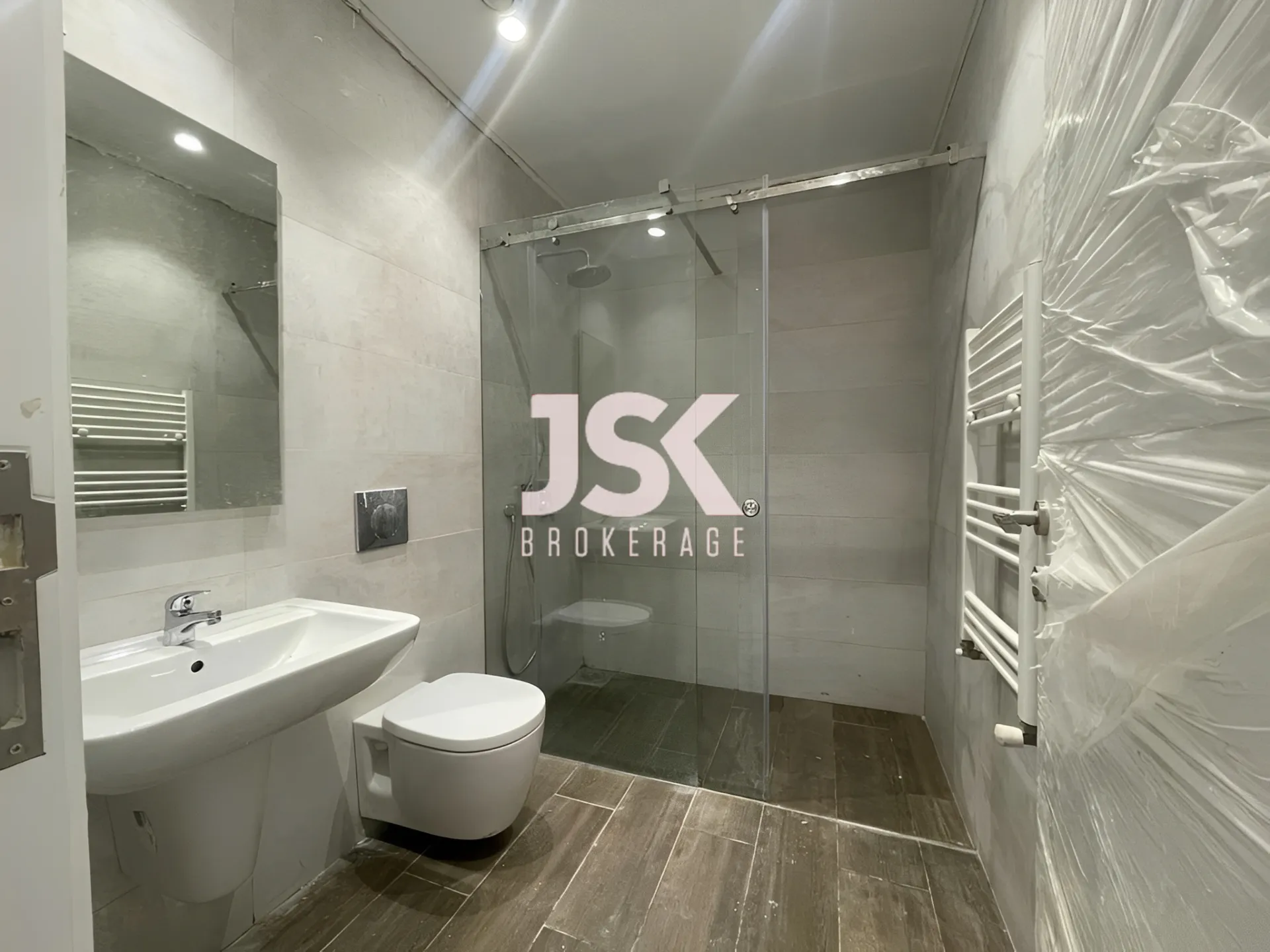 Apartment for Sale in Adma w Dafnah, Lebanon