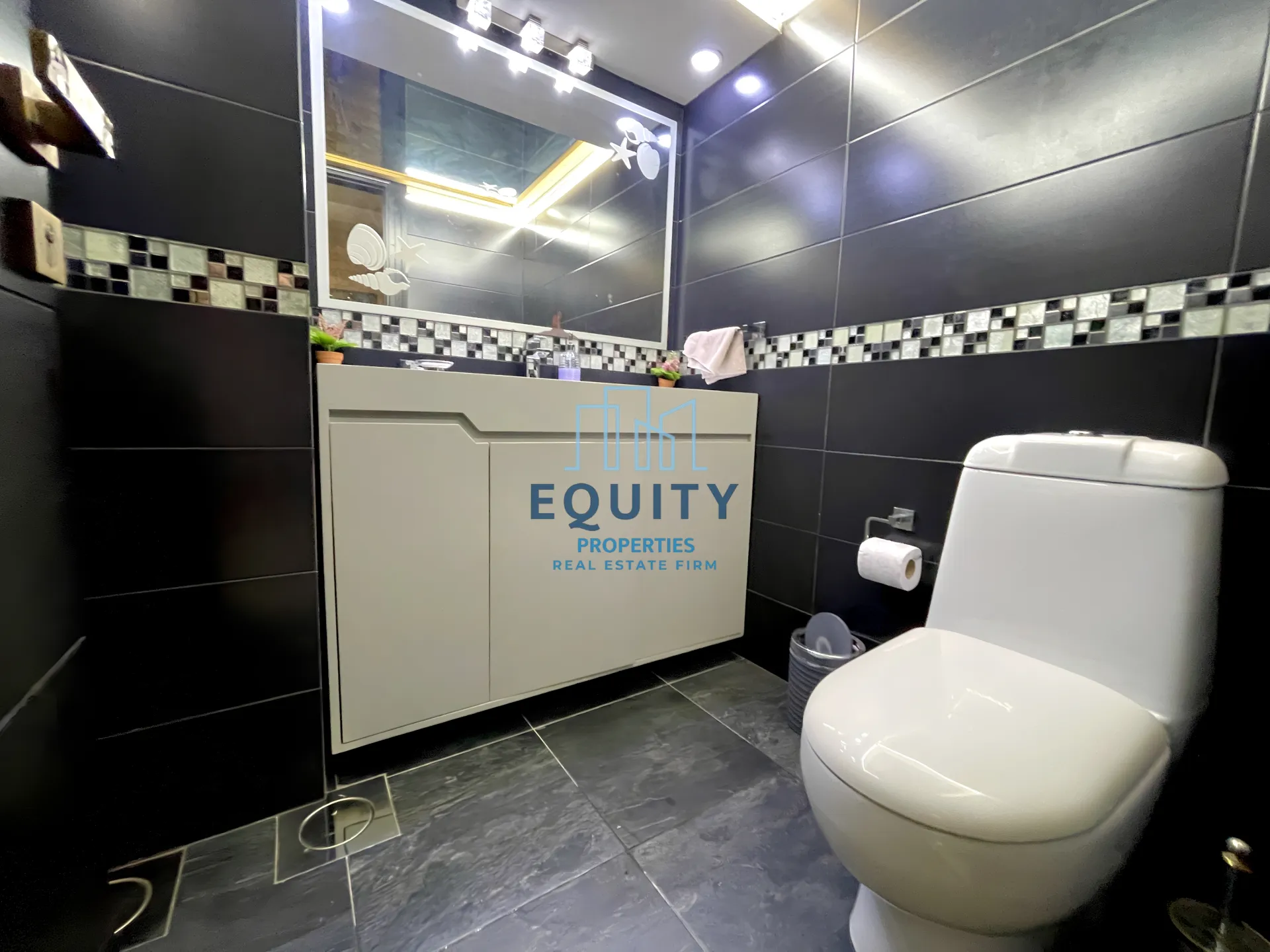 Apartment for Sale in Zouk Mkayel