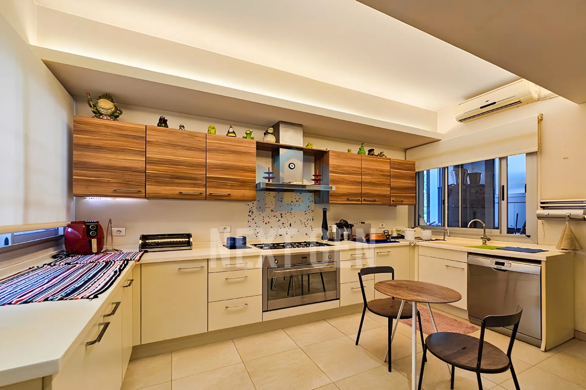 Apartment for sale in Clemenceau, Bayrut, Lebanon
