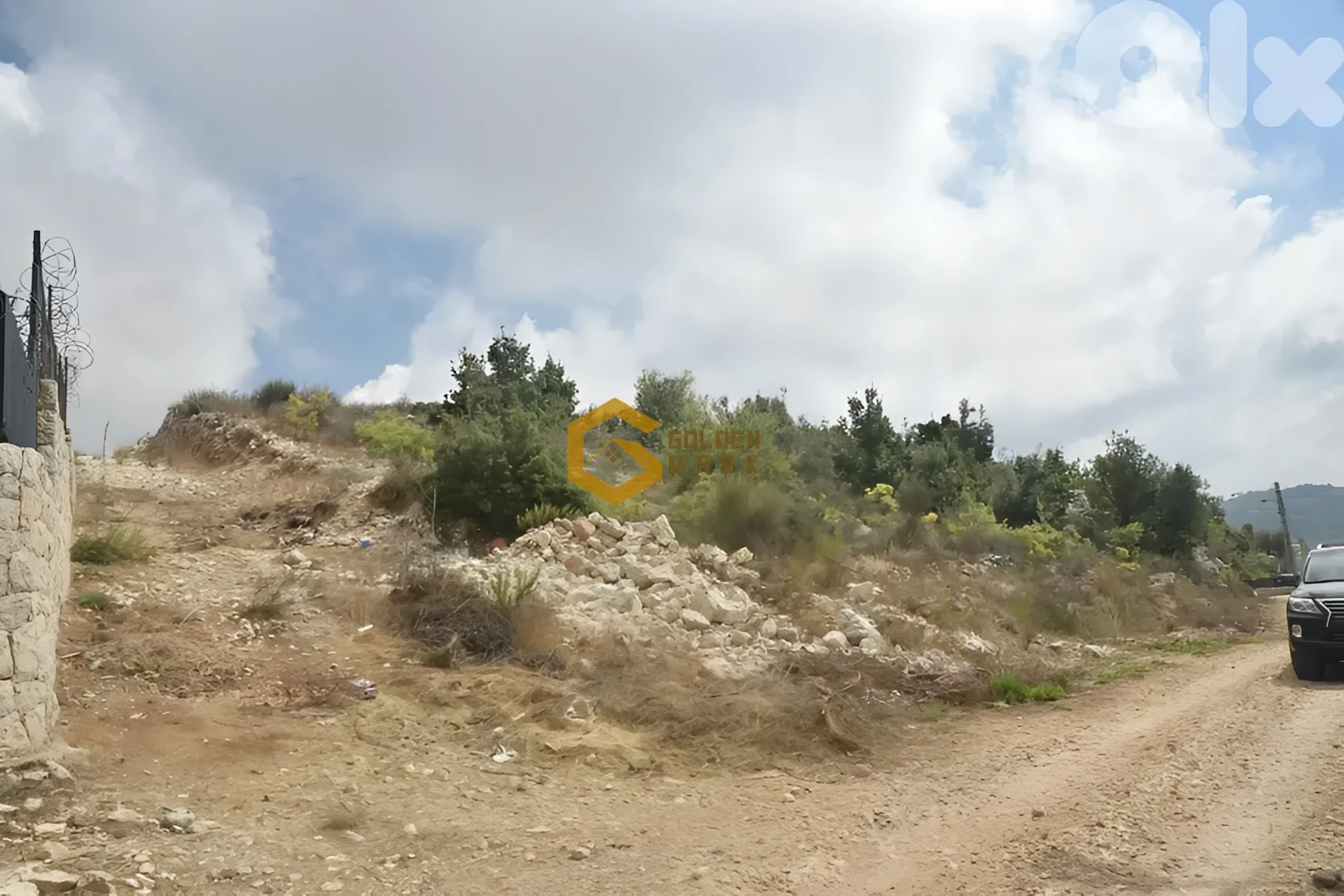 Land for Sale in Aachqout