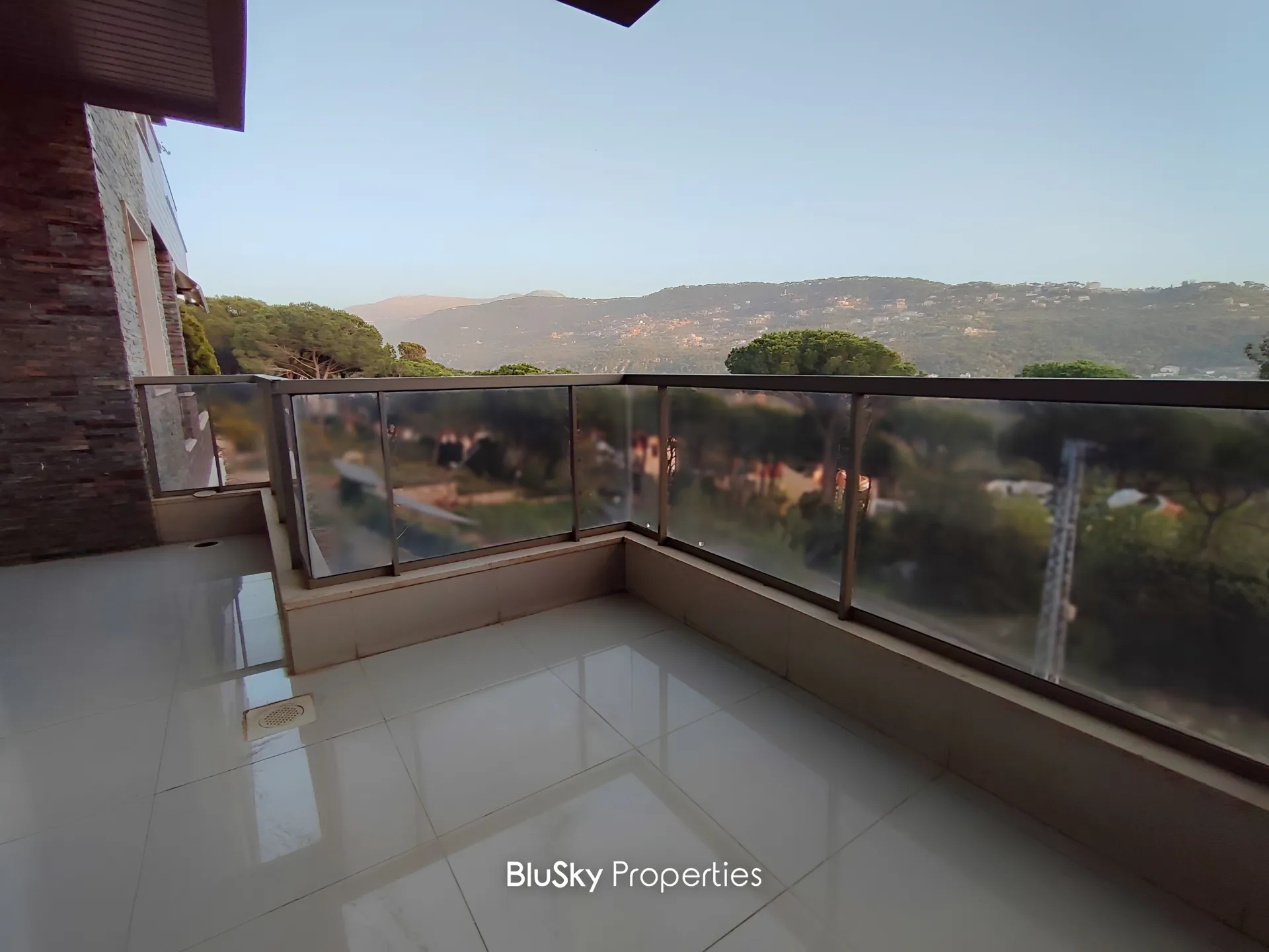 Apartment for rent in Baabdat, lebanon