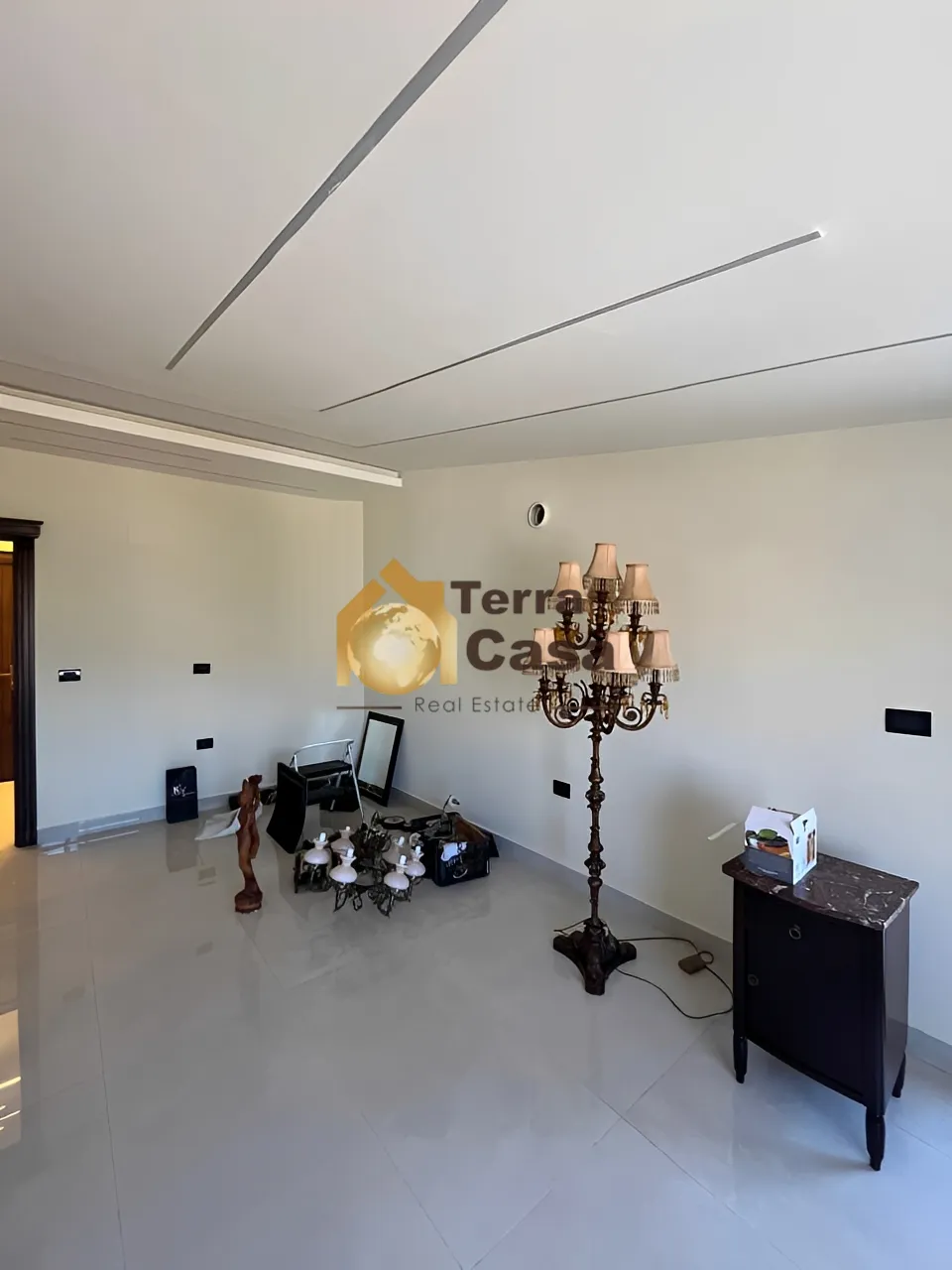 Apartment for Sale in Taalabeya