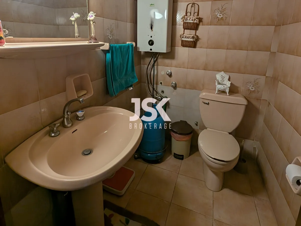 Apartment for Sale in Ajaltoun