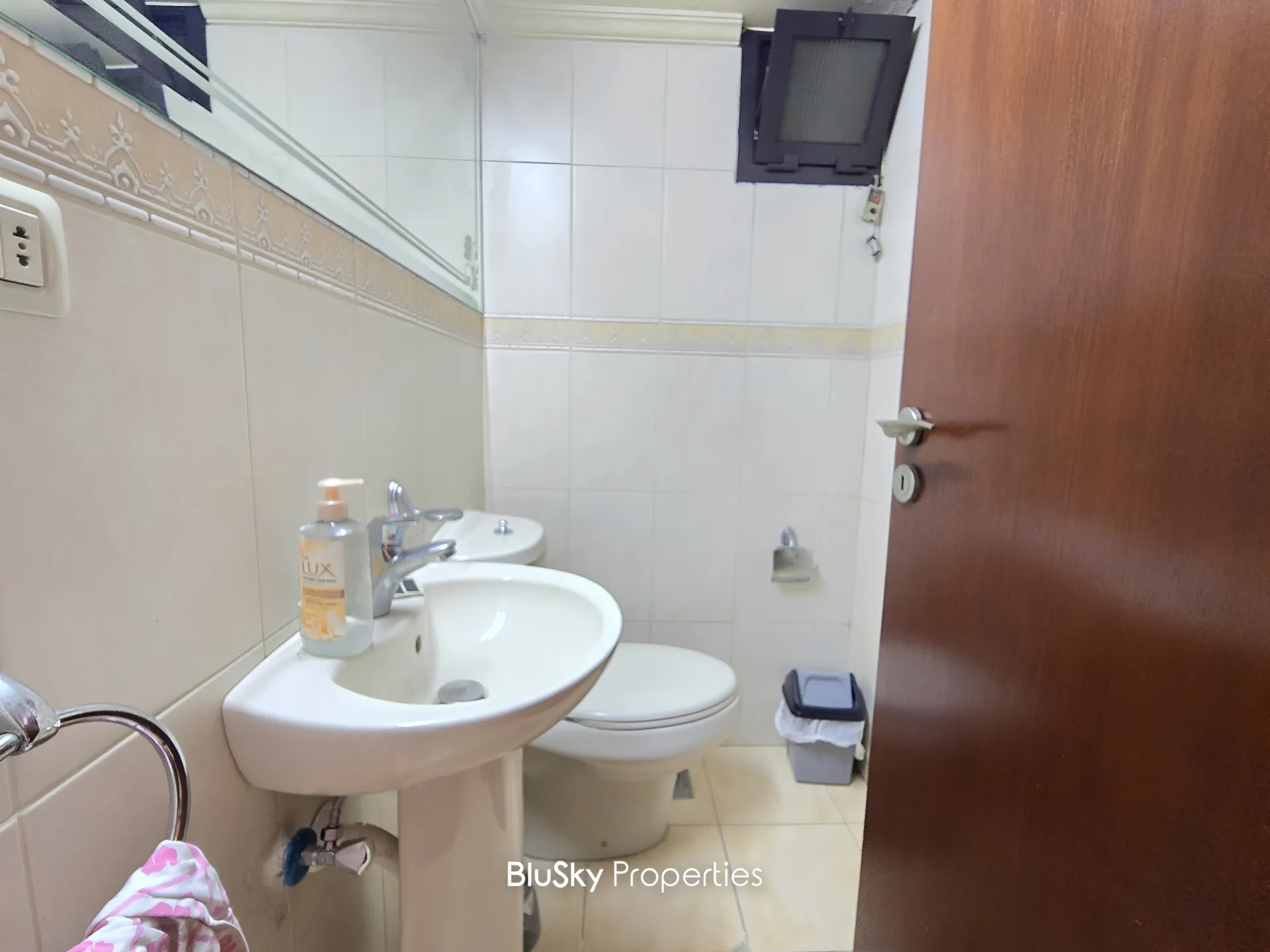 Apartment for rent in Mansourieh, lebanon
