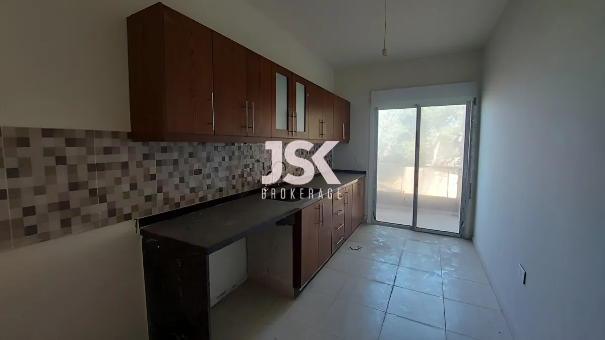 Apartment for Sale in Blat, Lebanon - 2 bed, 2 bath
