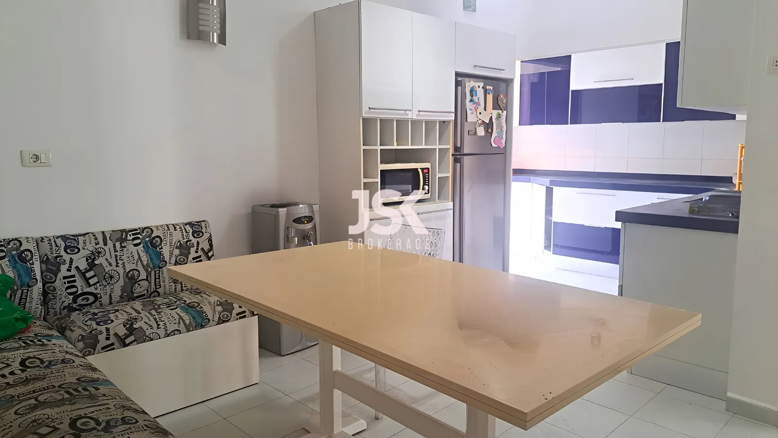 Apartment for Rent in Corniche el Mazraa, Beirut