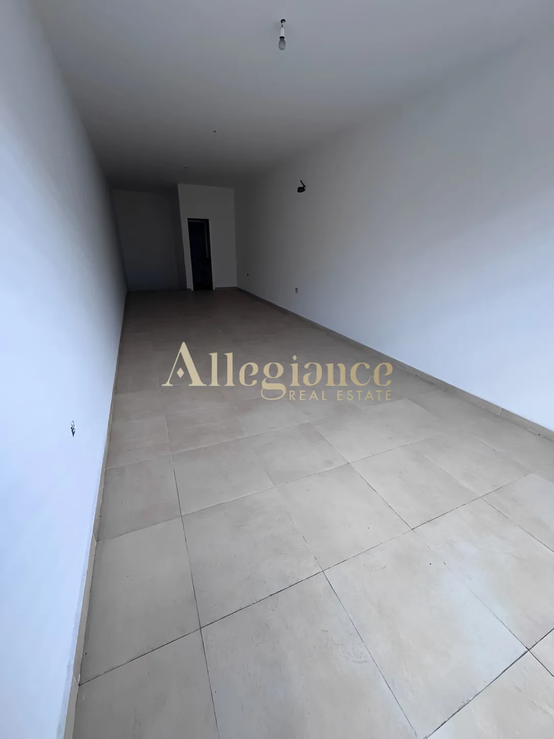 Shop for rent in Baabda