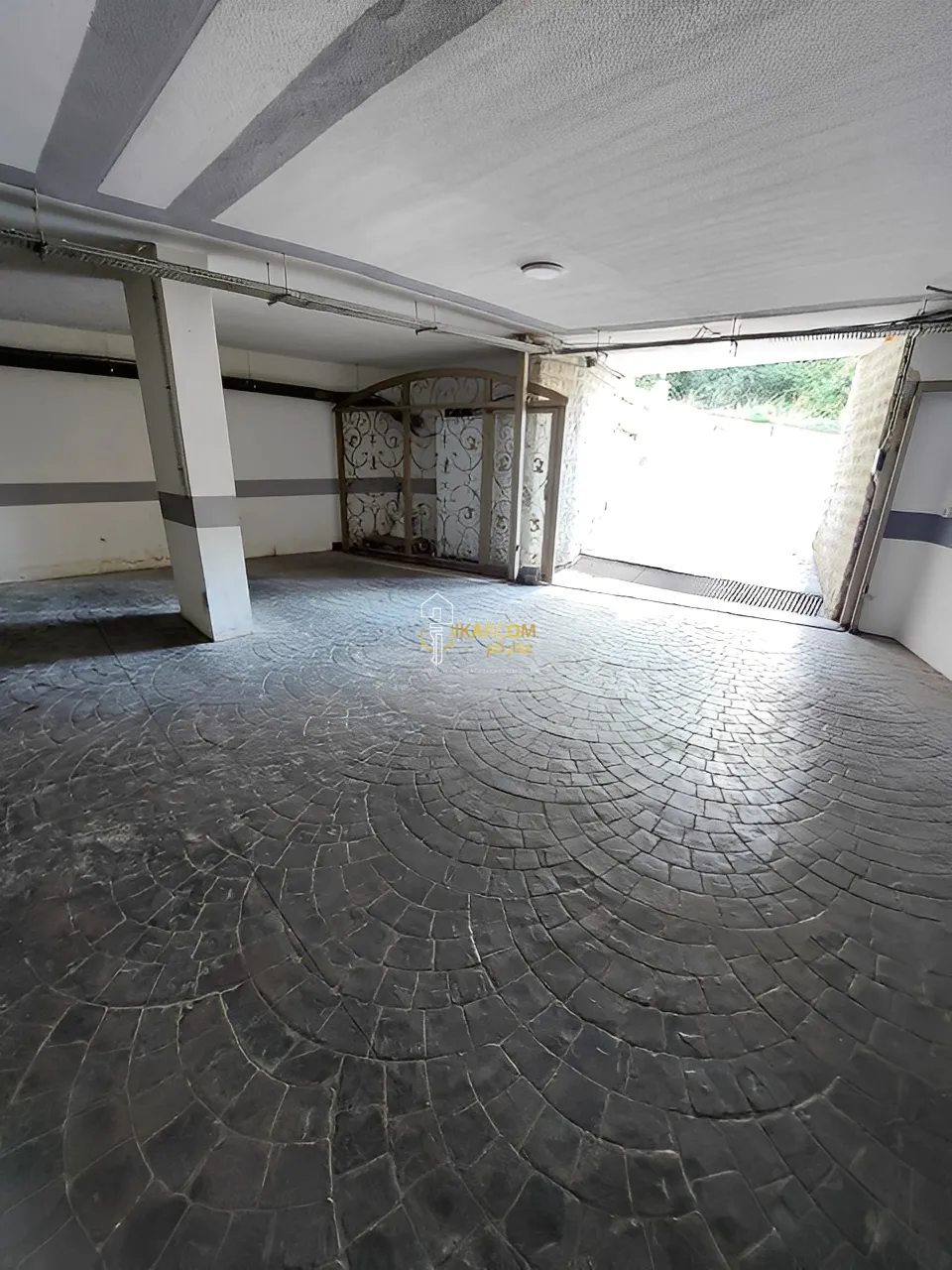 Apartment for Sale in Haret Sakher