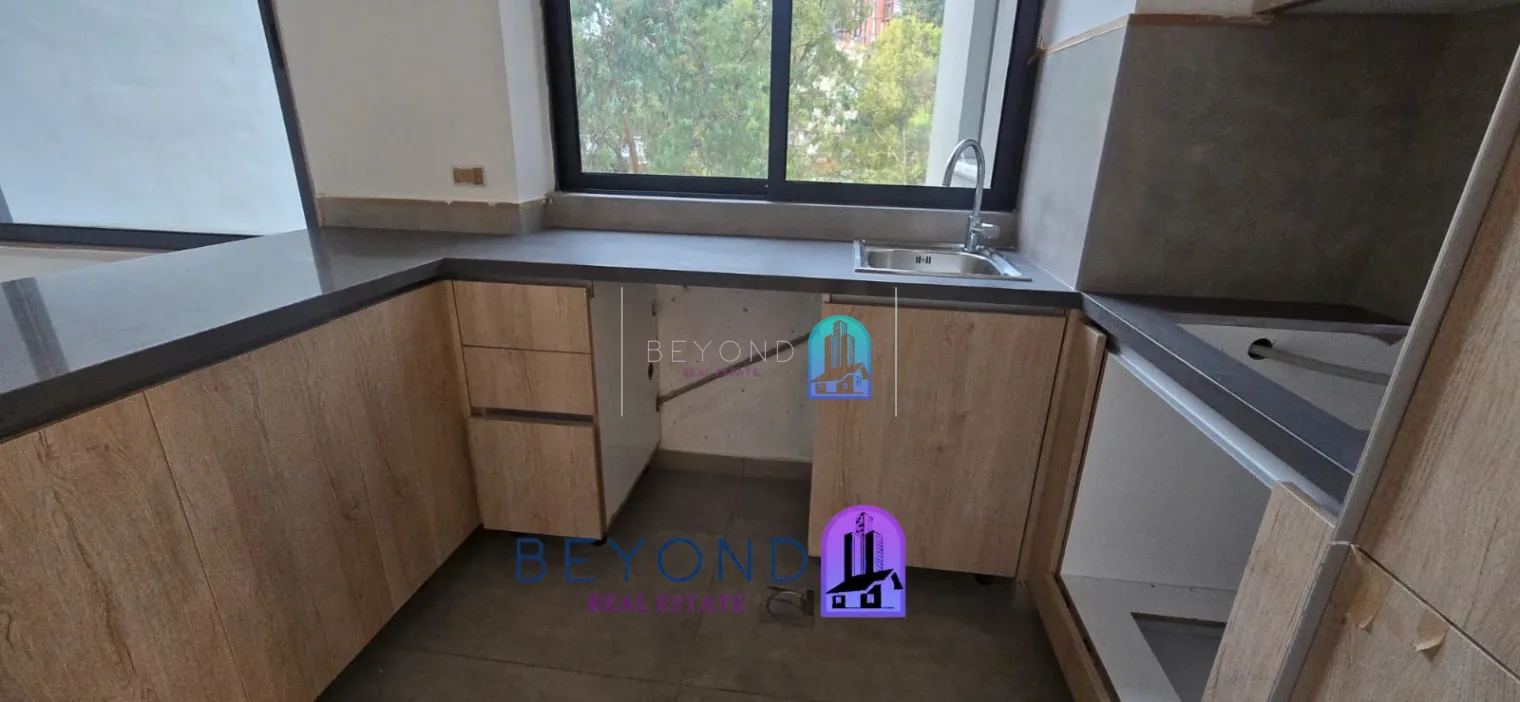 Apartment for rent in Spears, Bayrut, Lebanon - 2 bed, 2 bath