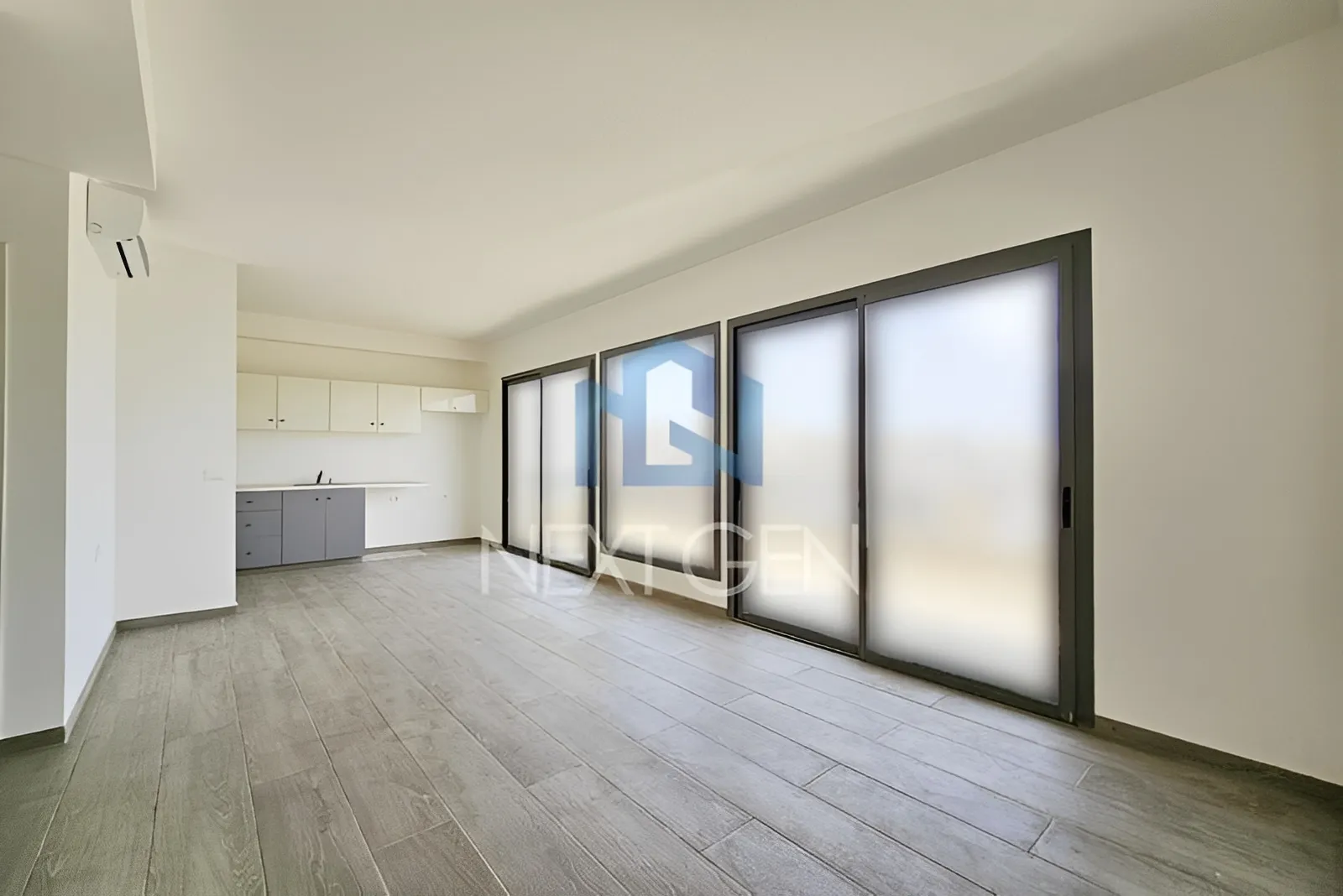 Apartment for Sale in Achrafieh - 2 bed, 3 bath