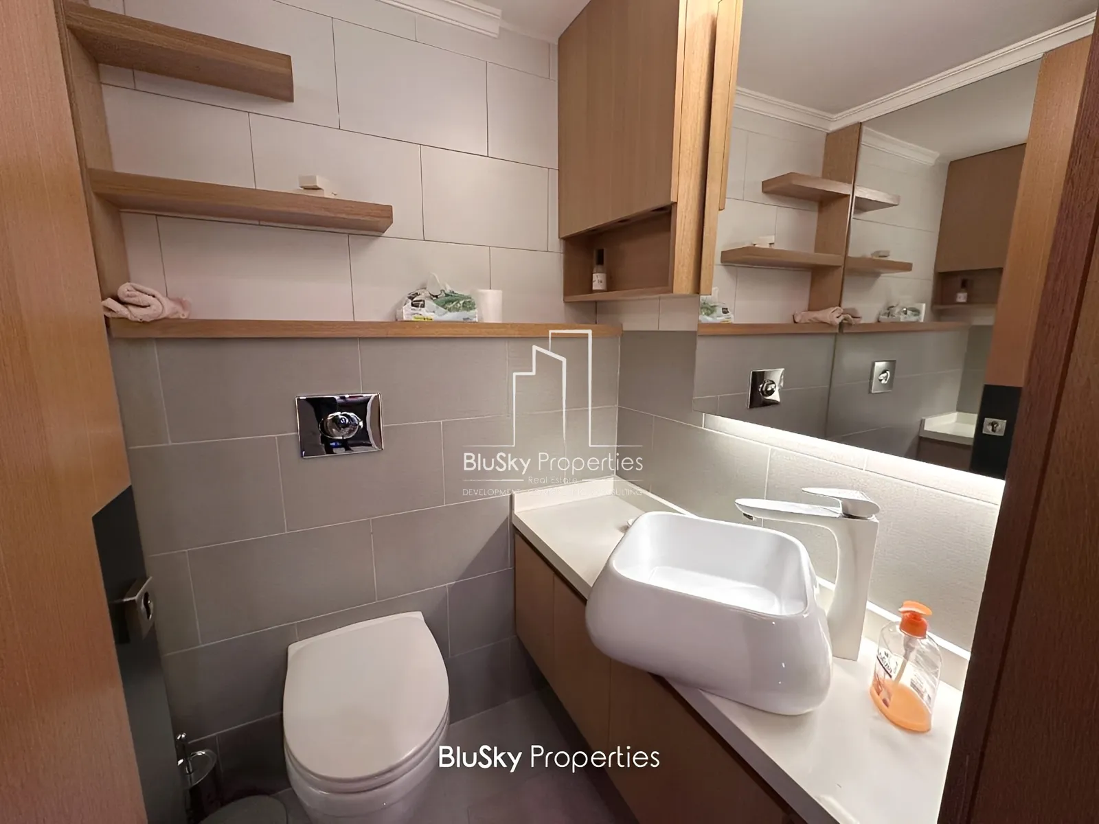 Apartment for Sale in Halat